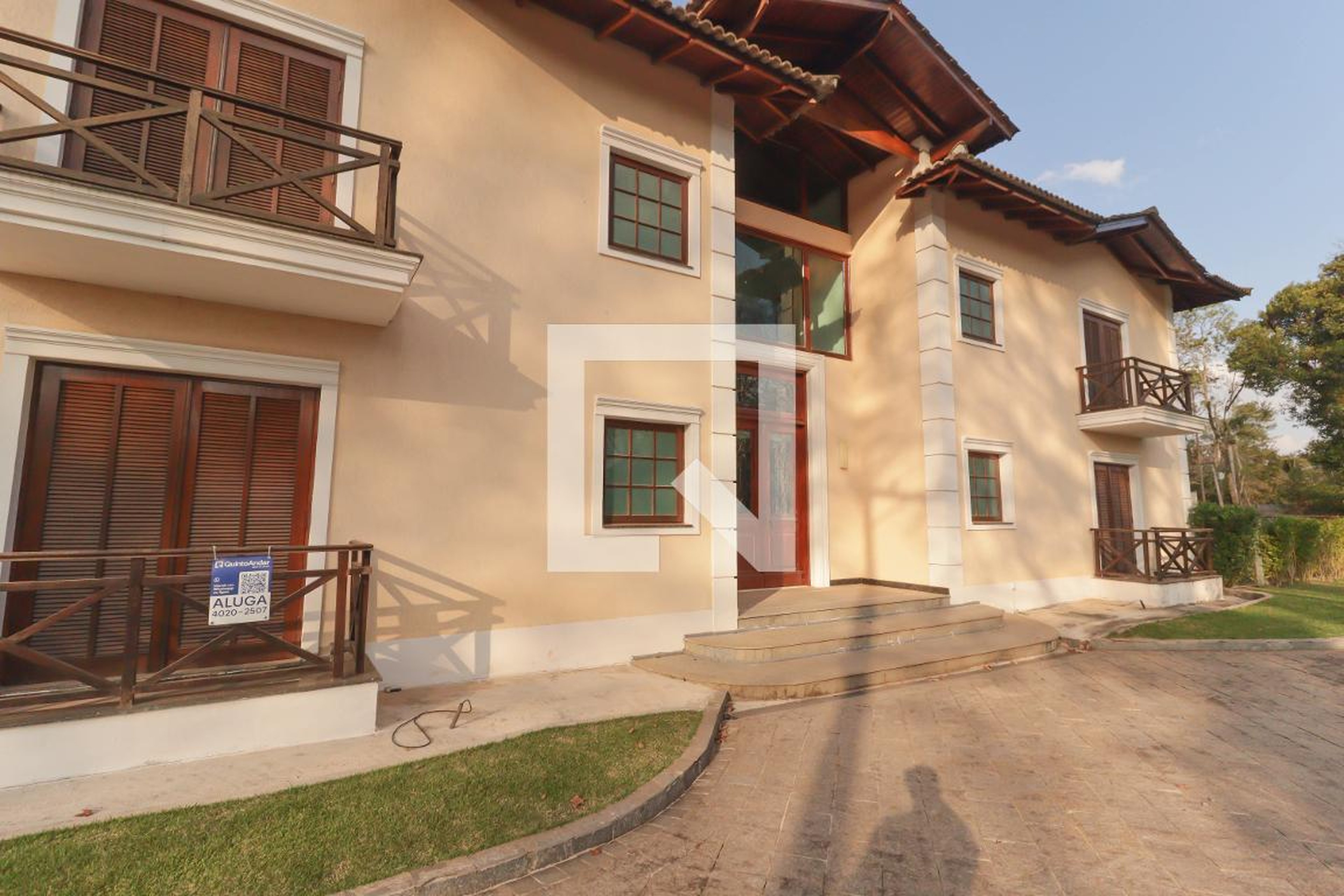 Fachada Condomínio Parque dos Manacás