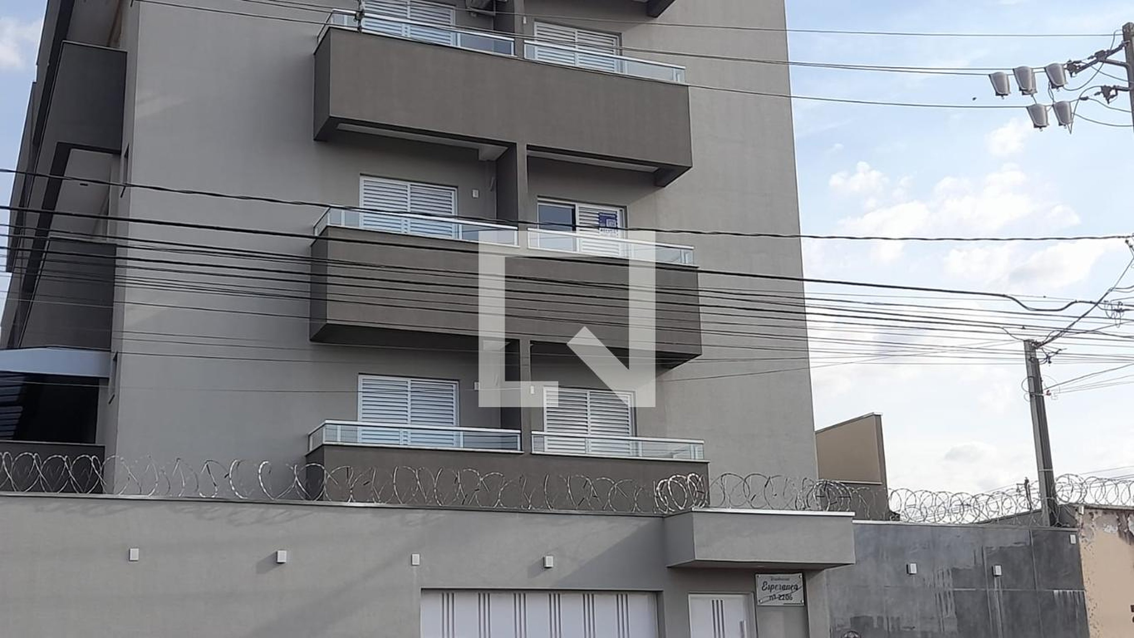 Fachada Condomínio em Avenida Ortízio Borges, 2206