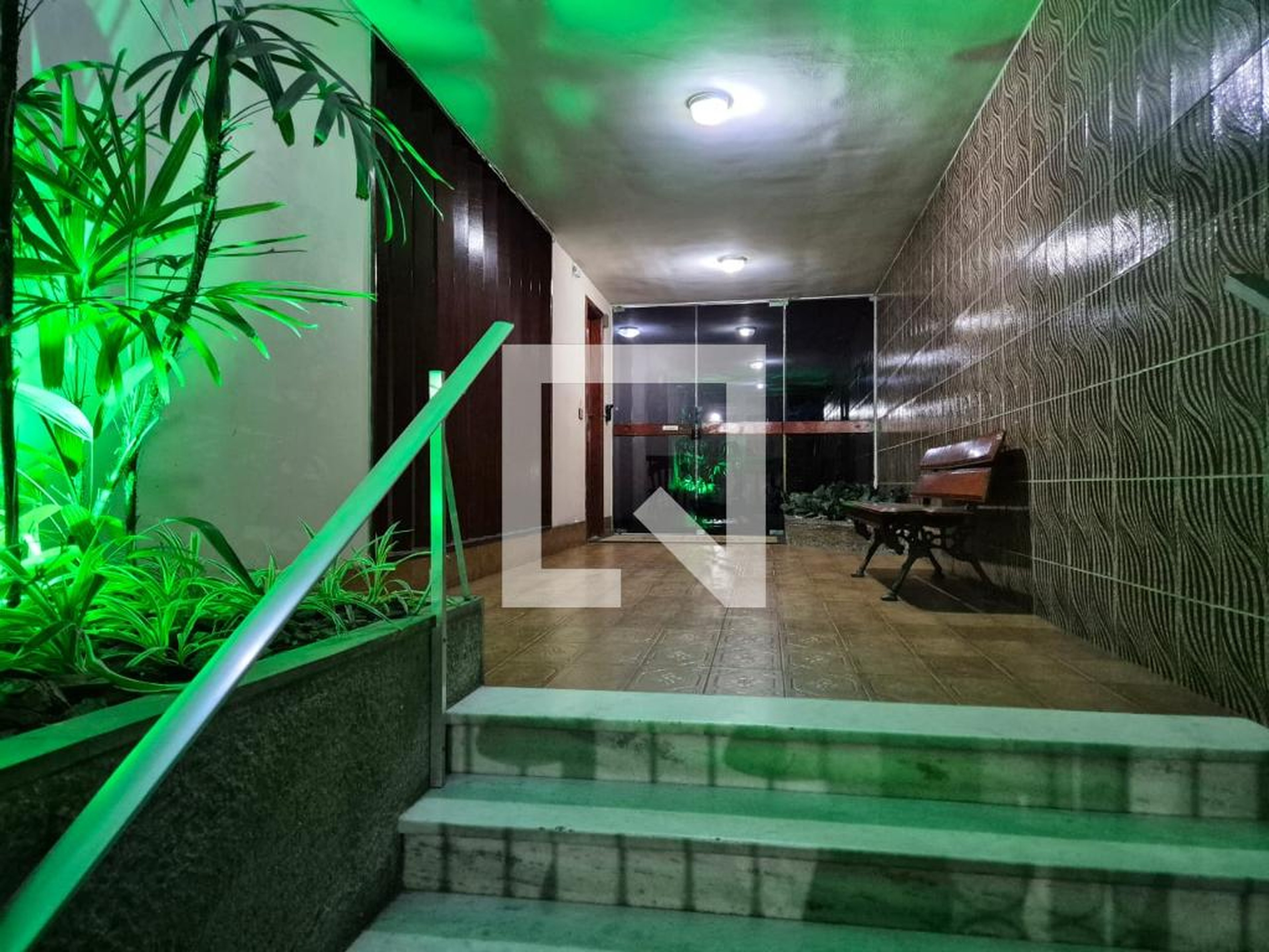 Entrada - Edifício Tropical