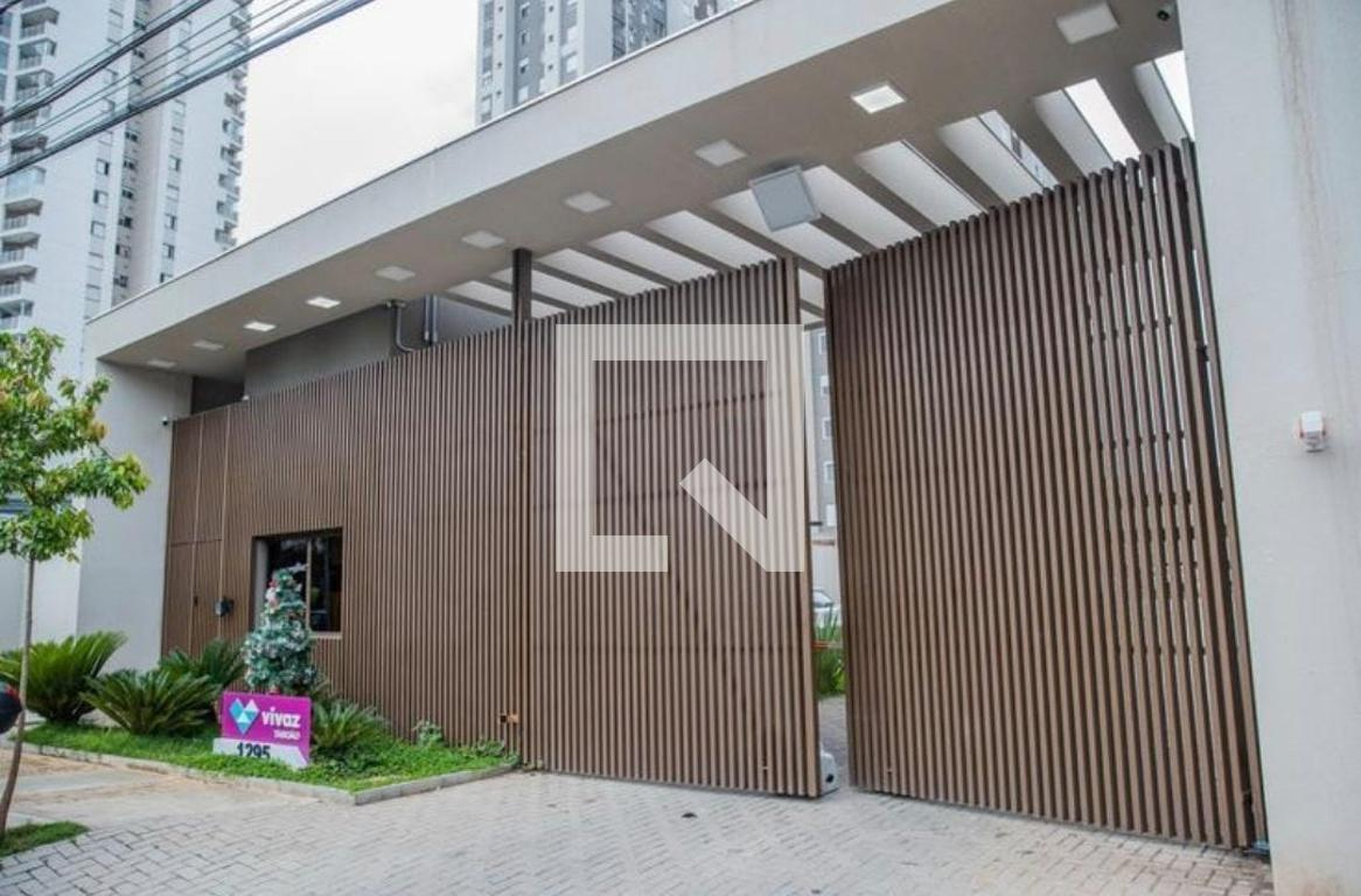 Fachada Condomínio em Avenida José André de Moraes, 117