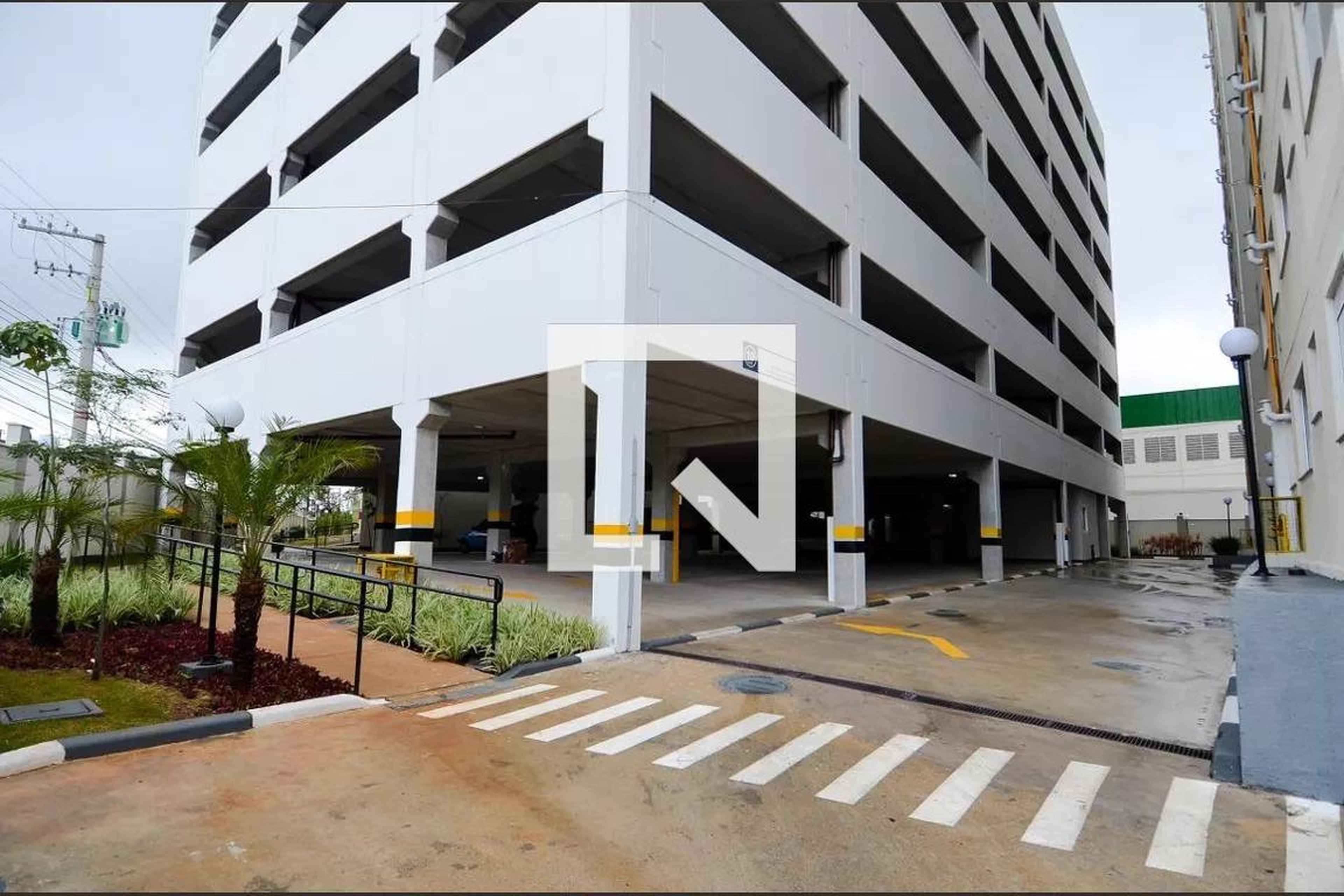 Área comum Condomínio em Rua José Gomes Otero, 1