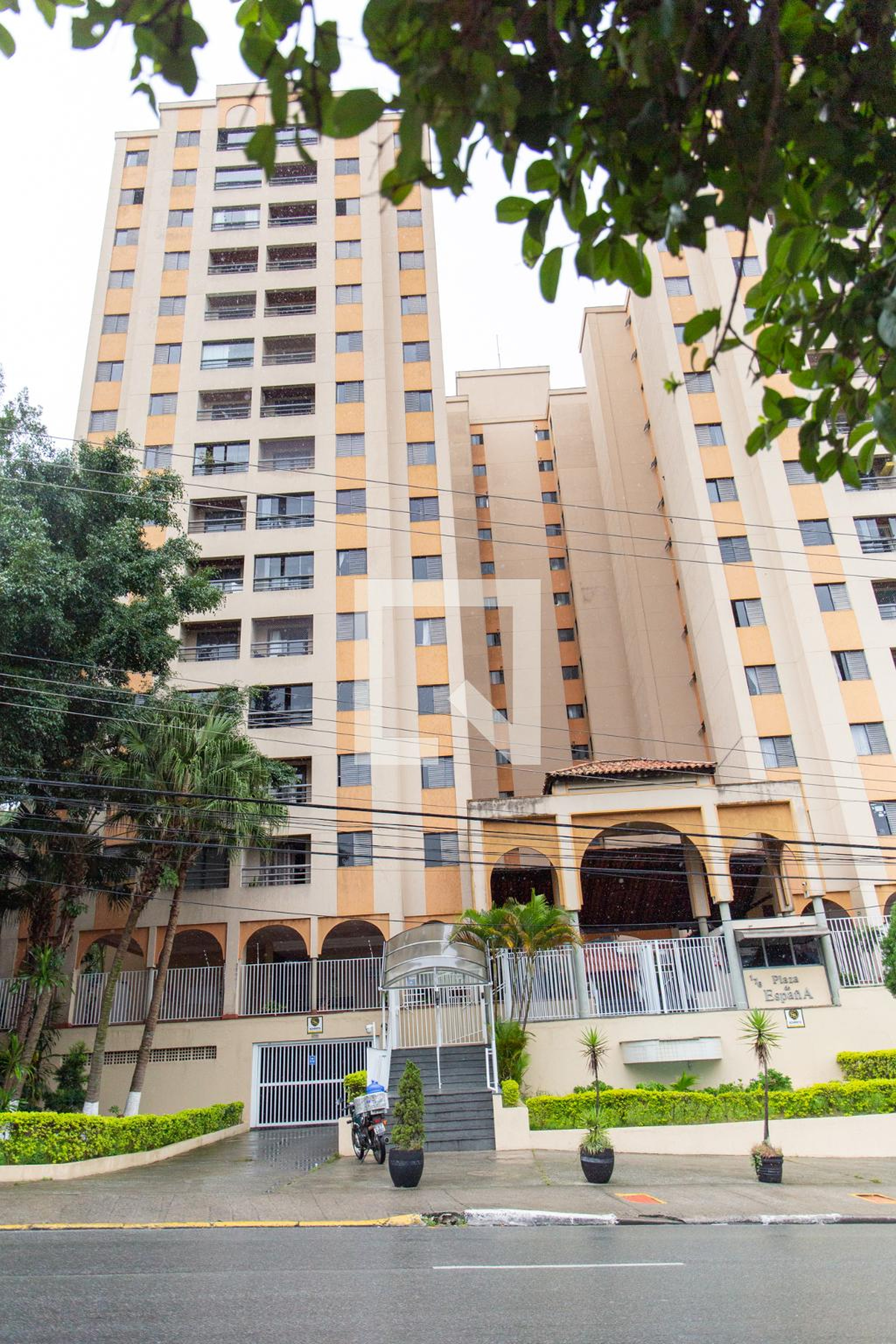 Fachada do condomínio Condomínio Plaza Spana Dois