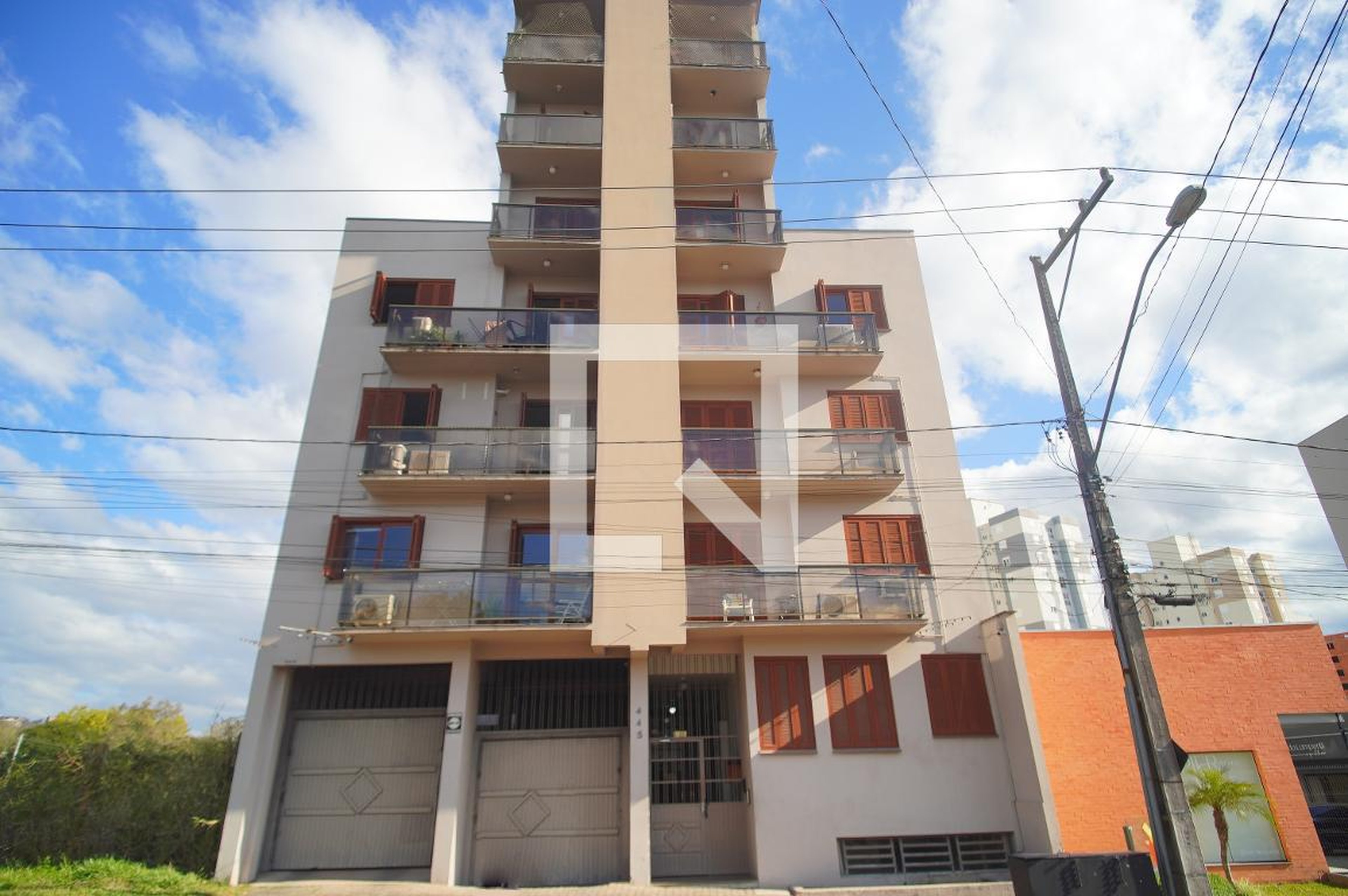 Fachada Condomínio em Rua Osvaldo Aranha, 445