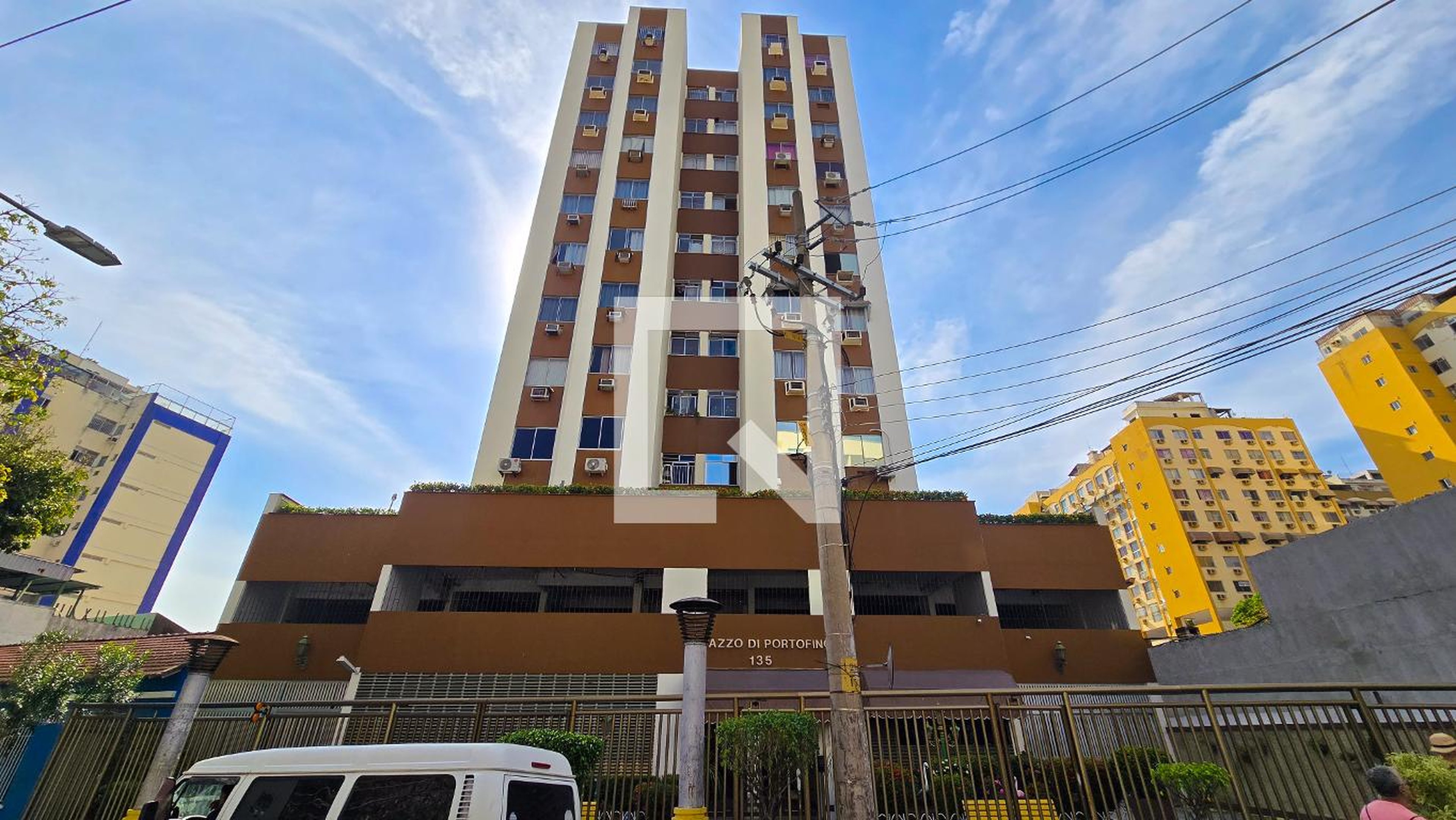 Fachada do Prédio Condomínio Palazio de Porto Fino