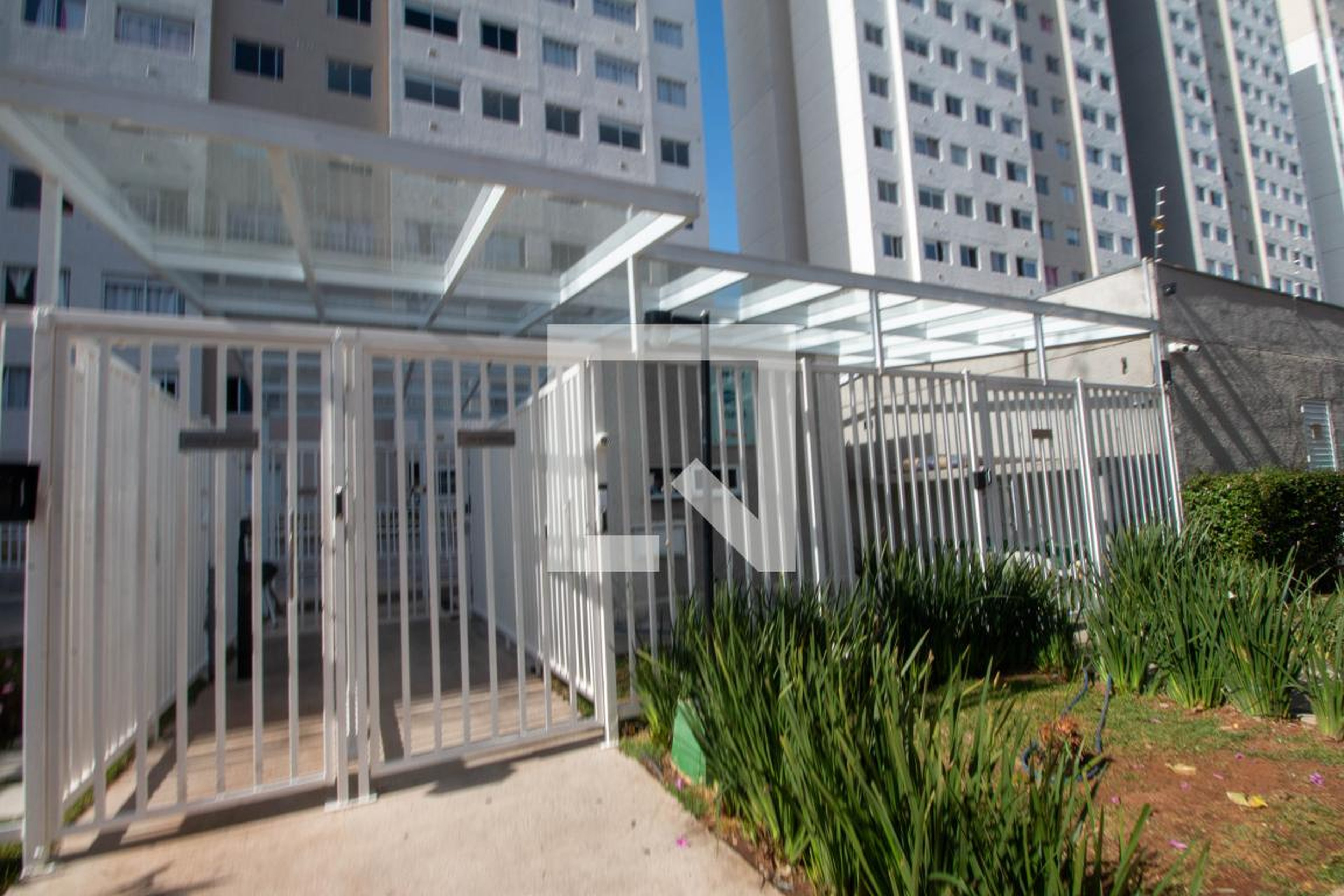 Fachada Condomínio em Rua Professor Soriano Magalhães, 0