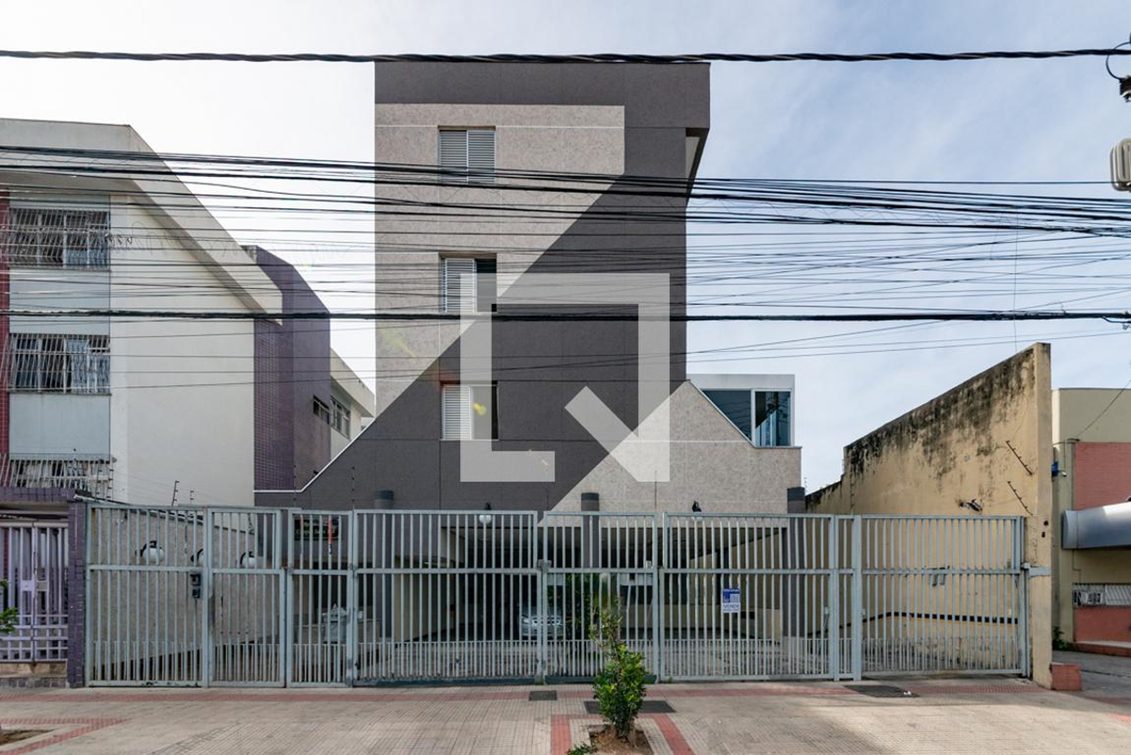 Fachada Condomínio em Rua Campos Sales, 188