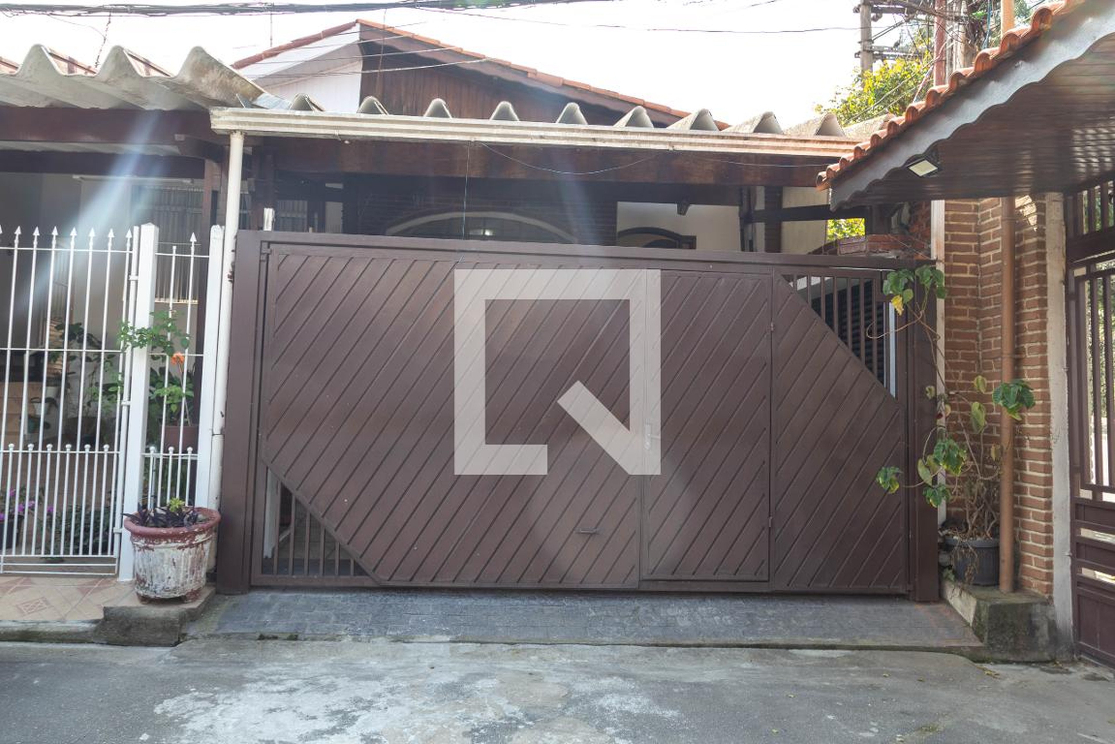 Fachada Condomínio em Avenida José Antônio Zeraibe, 121