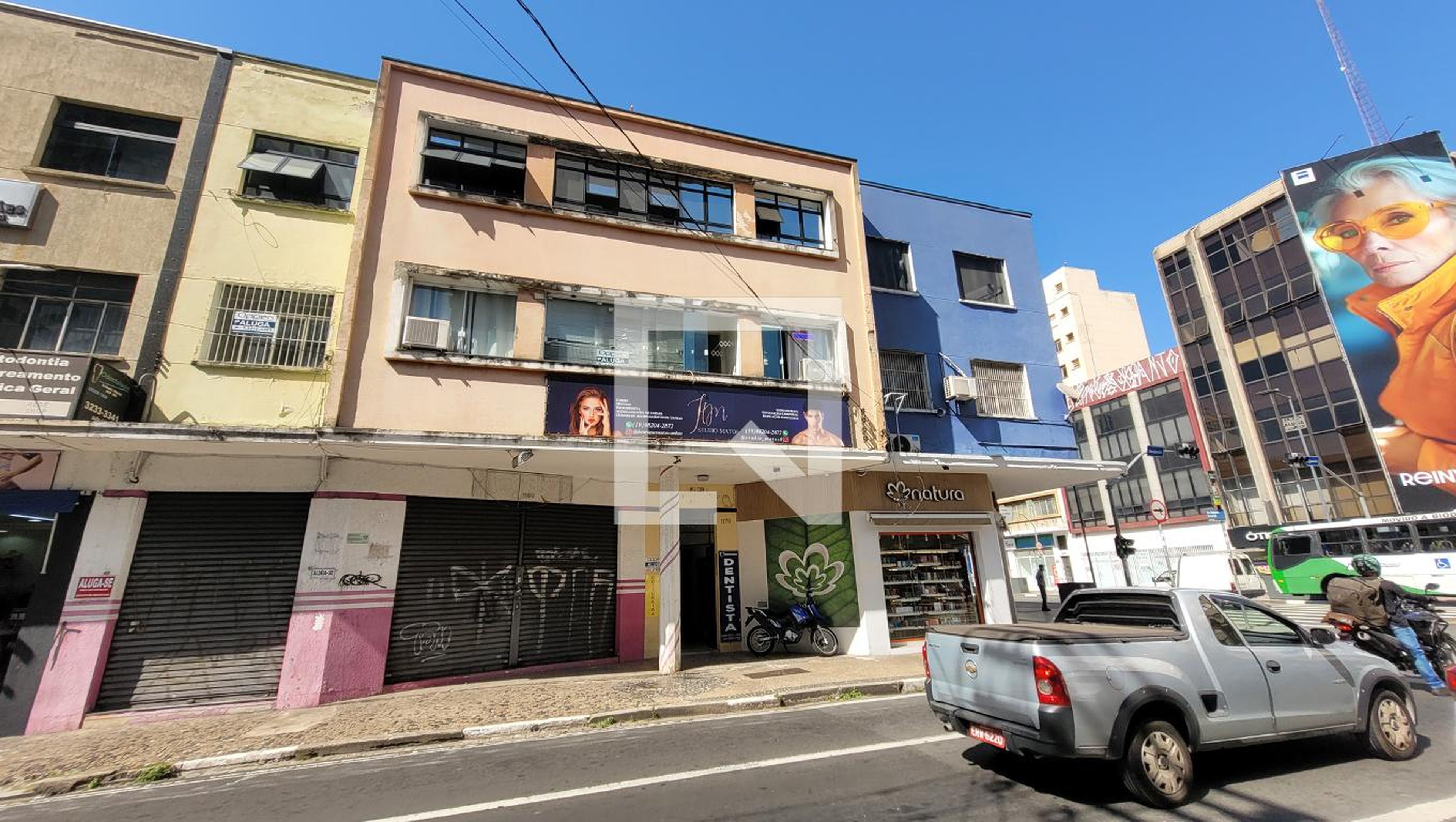 Fachada Condomínio em Avenida Benjamin Constant, 1166