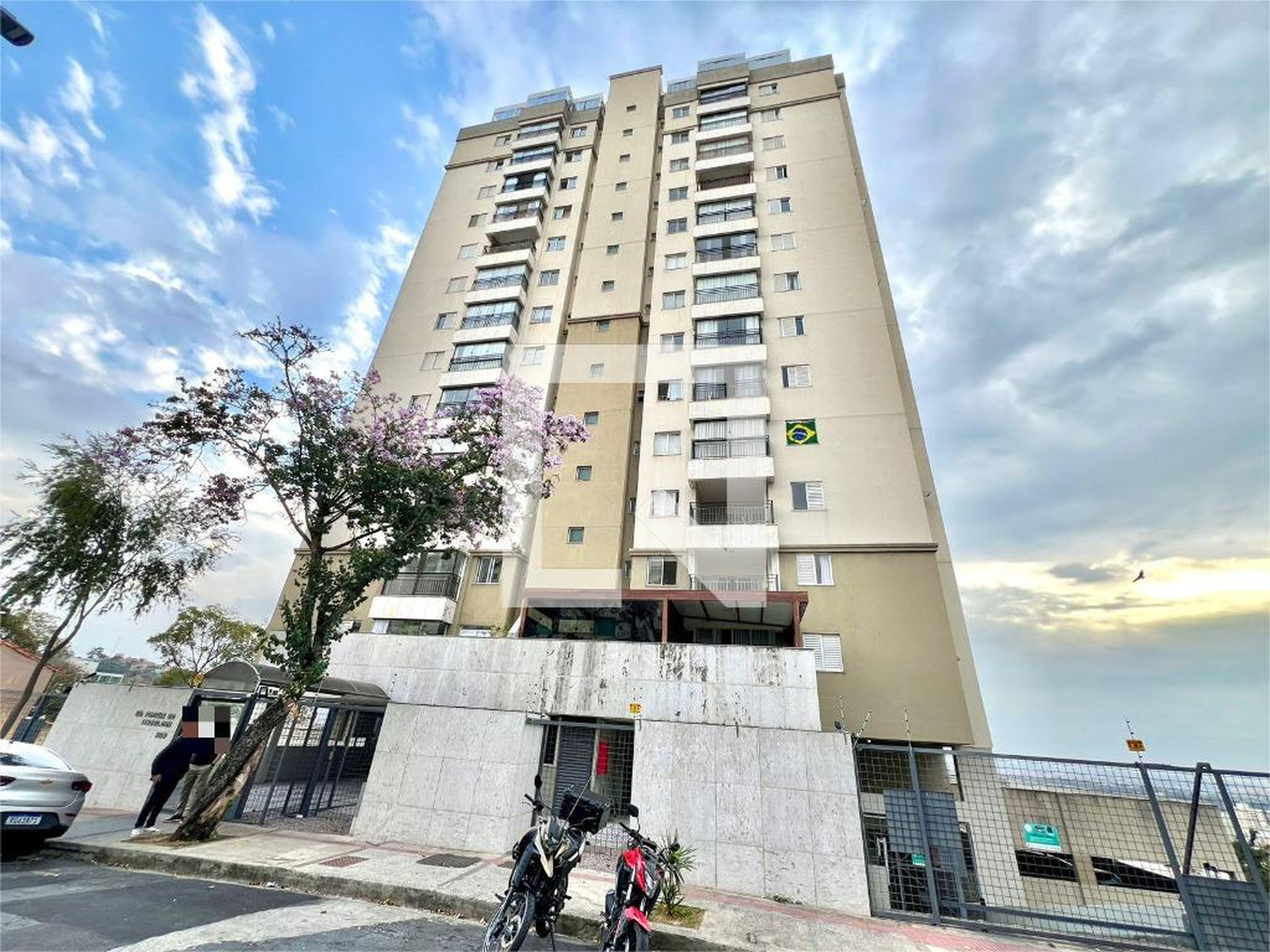 Fachada Condomínio Parque Itacolomi