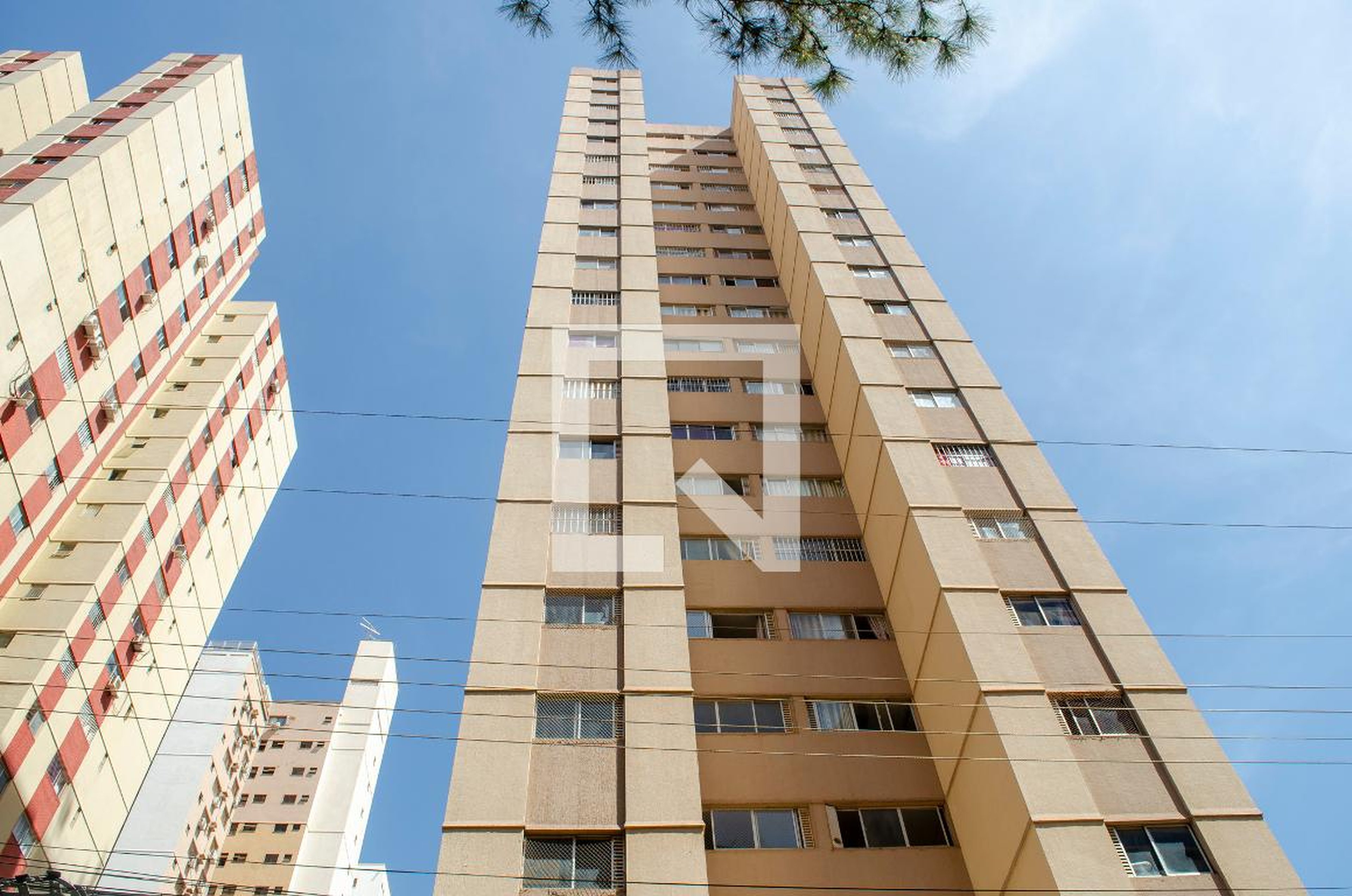 Fachada Condomínio em Avenida T-4, 770