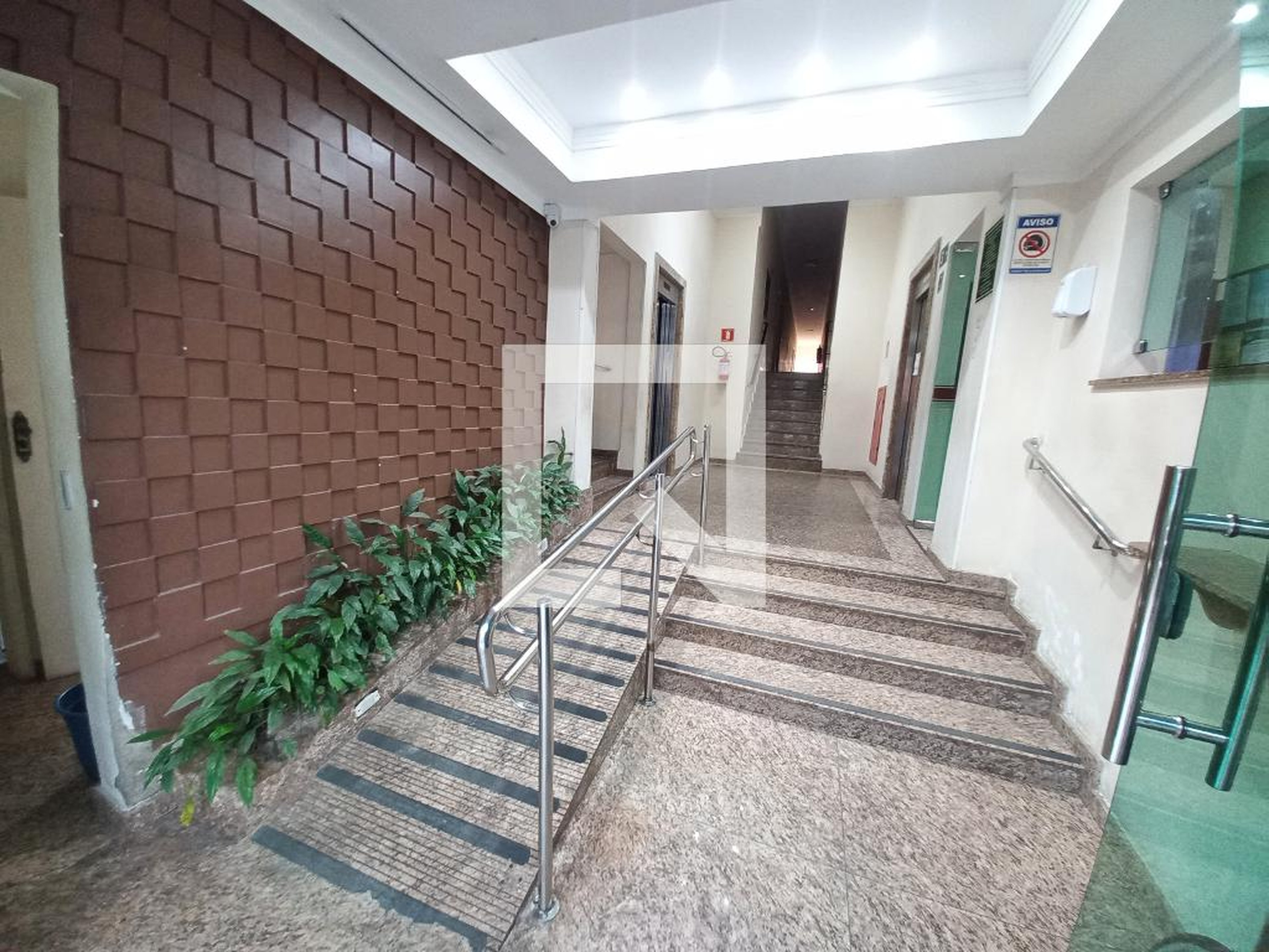 Área comum - Everest