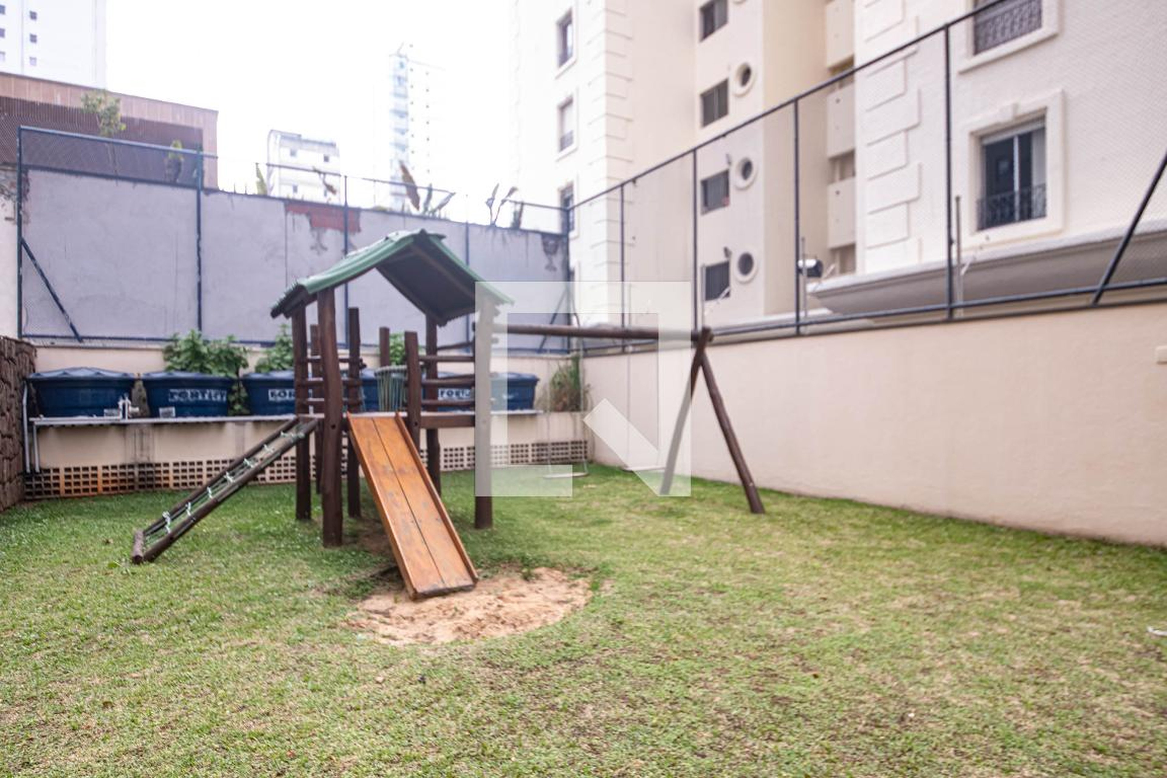 Playground - Edifício San Clemente