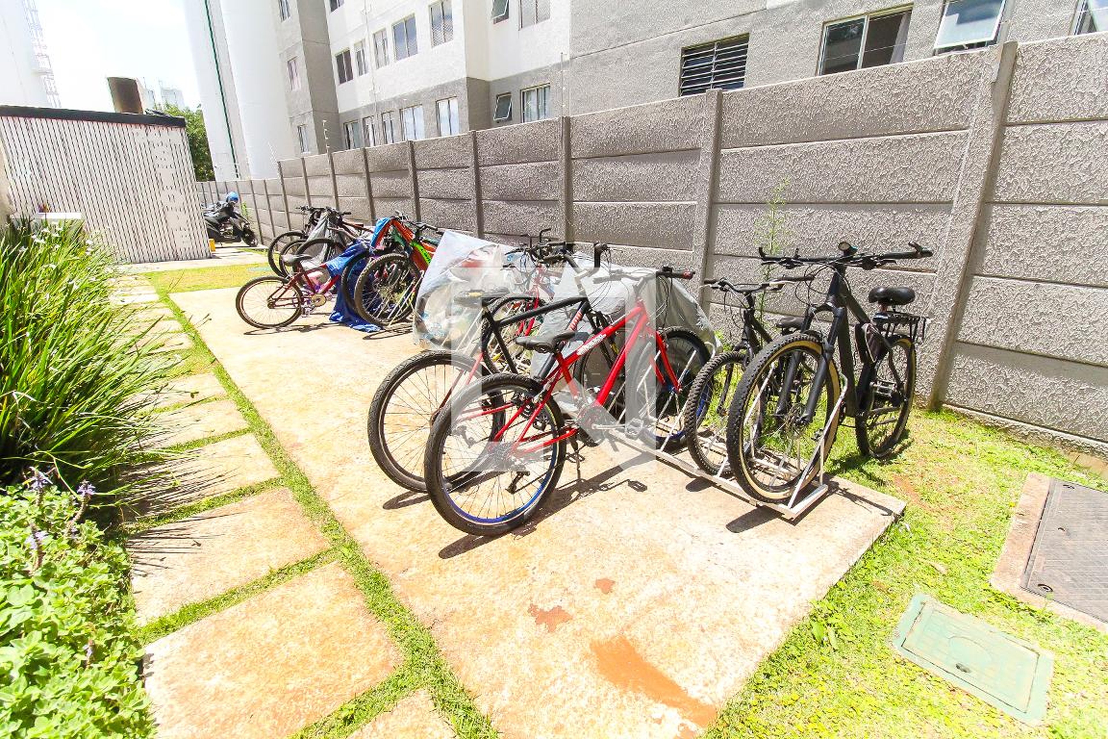 Bicicletario - Portal de Itaquera