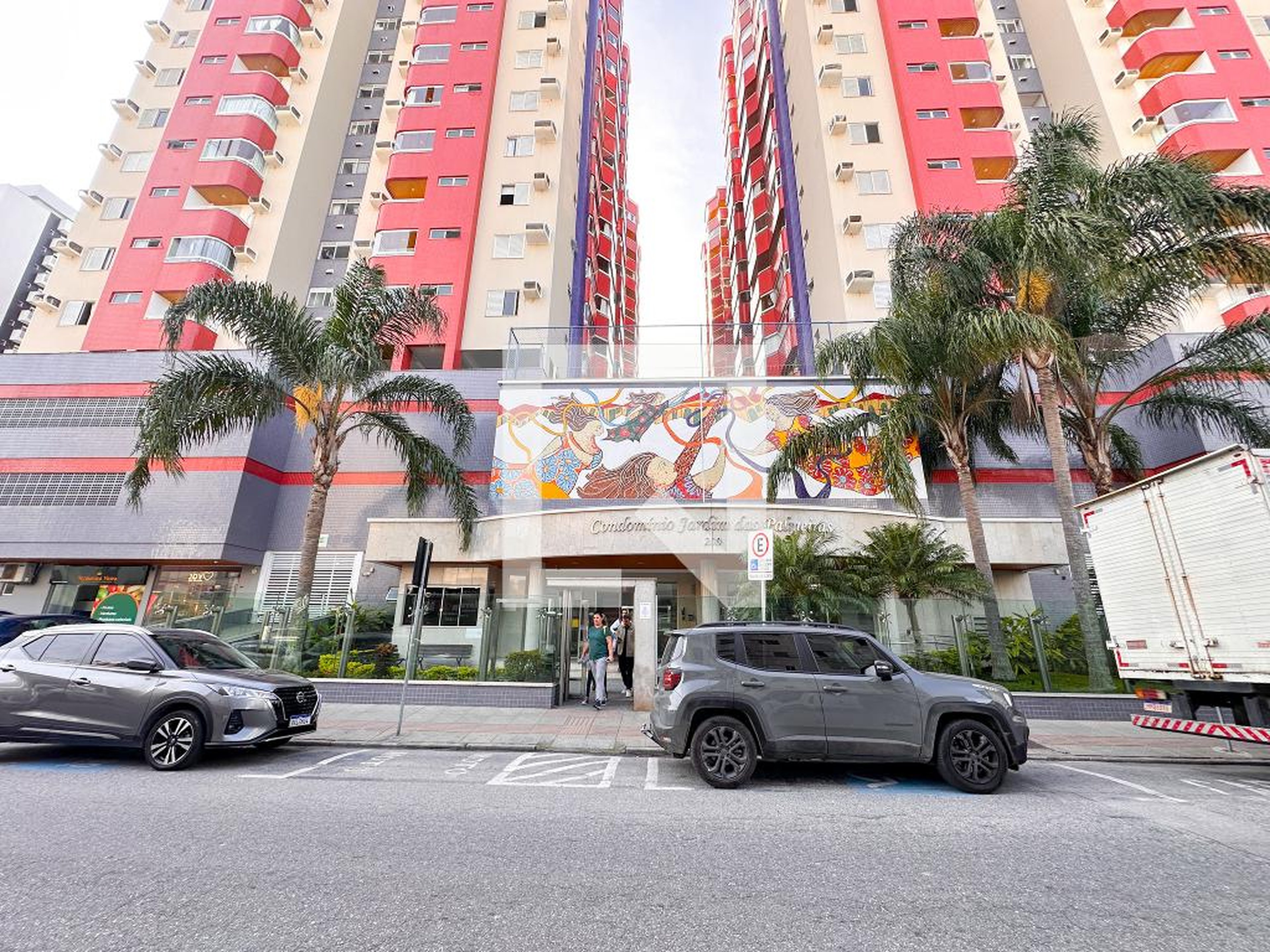 Fachada Condomínio Jardim das Palmeiras