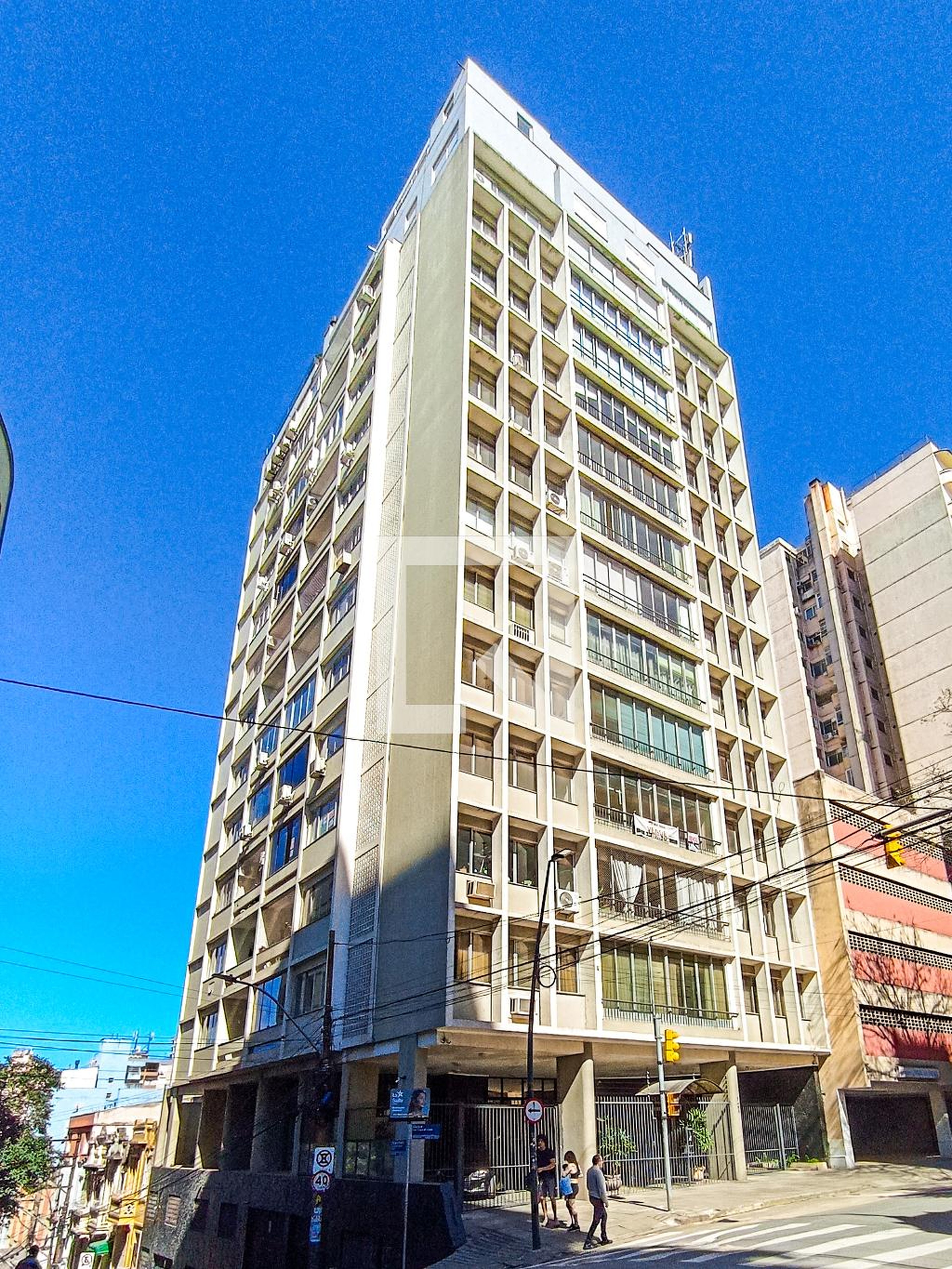 Fachada Condomínio Ouro Verde