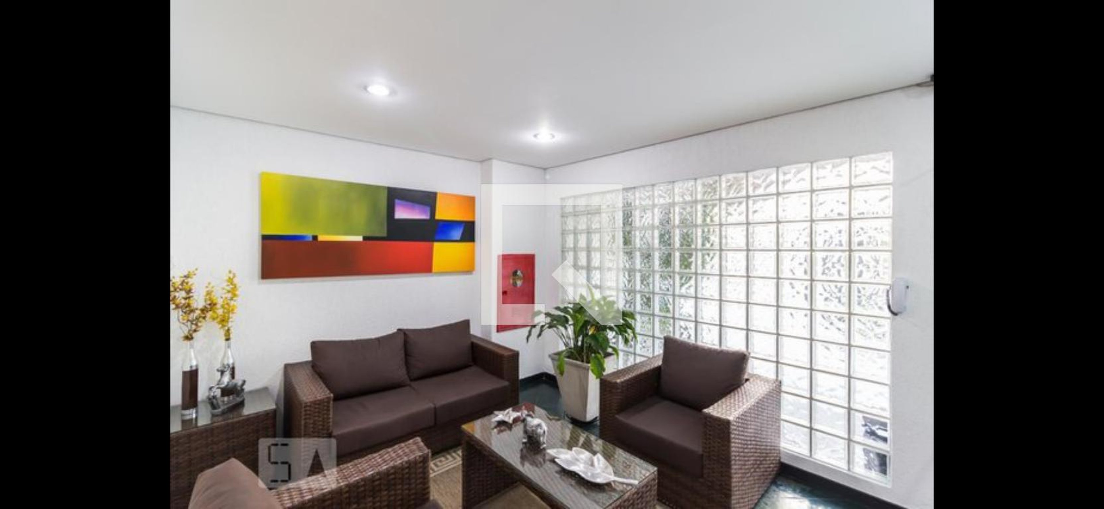 Área comum - Place Du Soleil