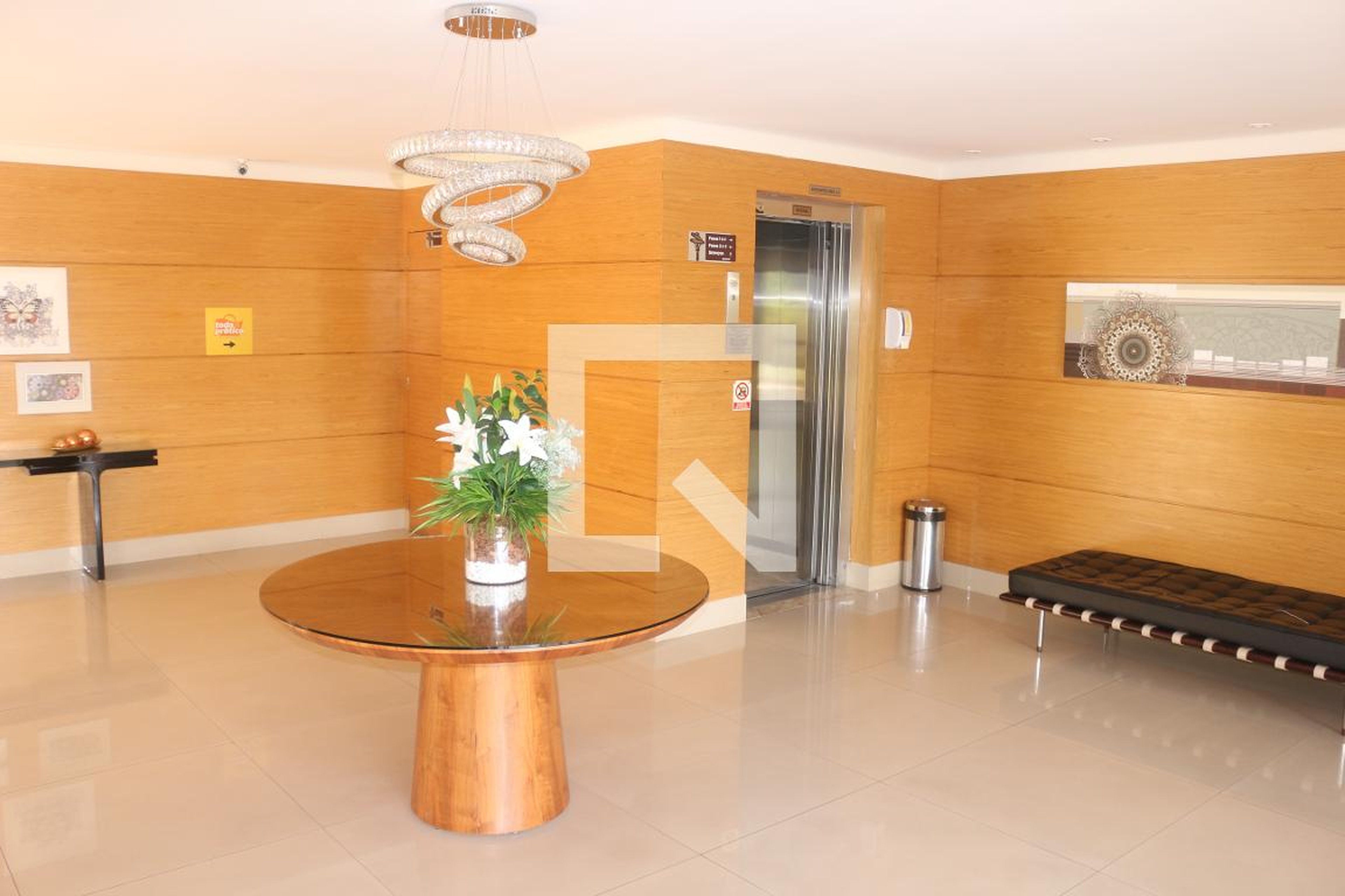 Hall social - The Adress