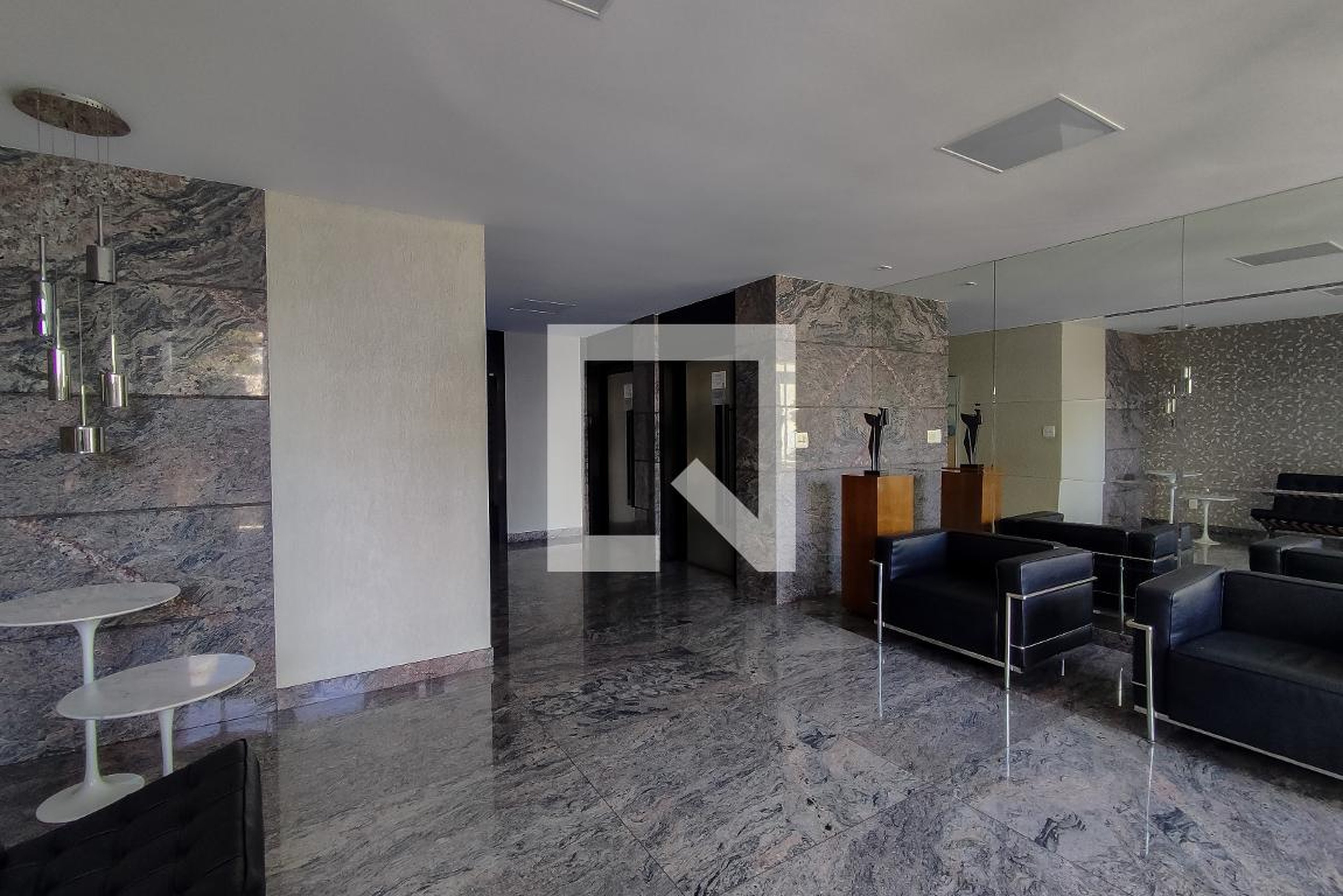 Hall de entrada - Flores da Serra