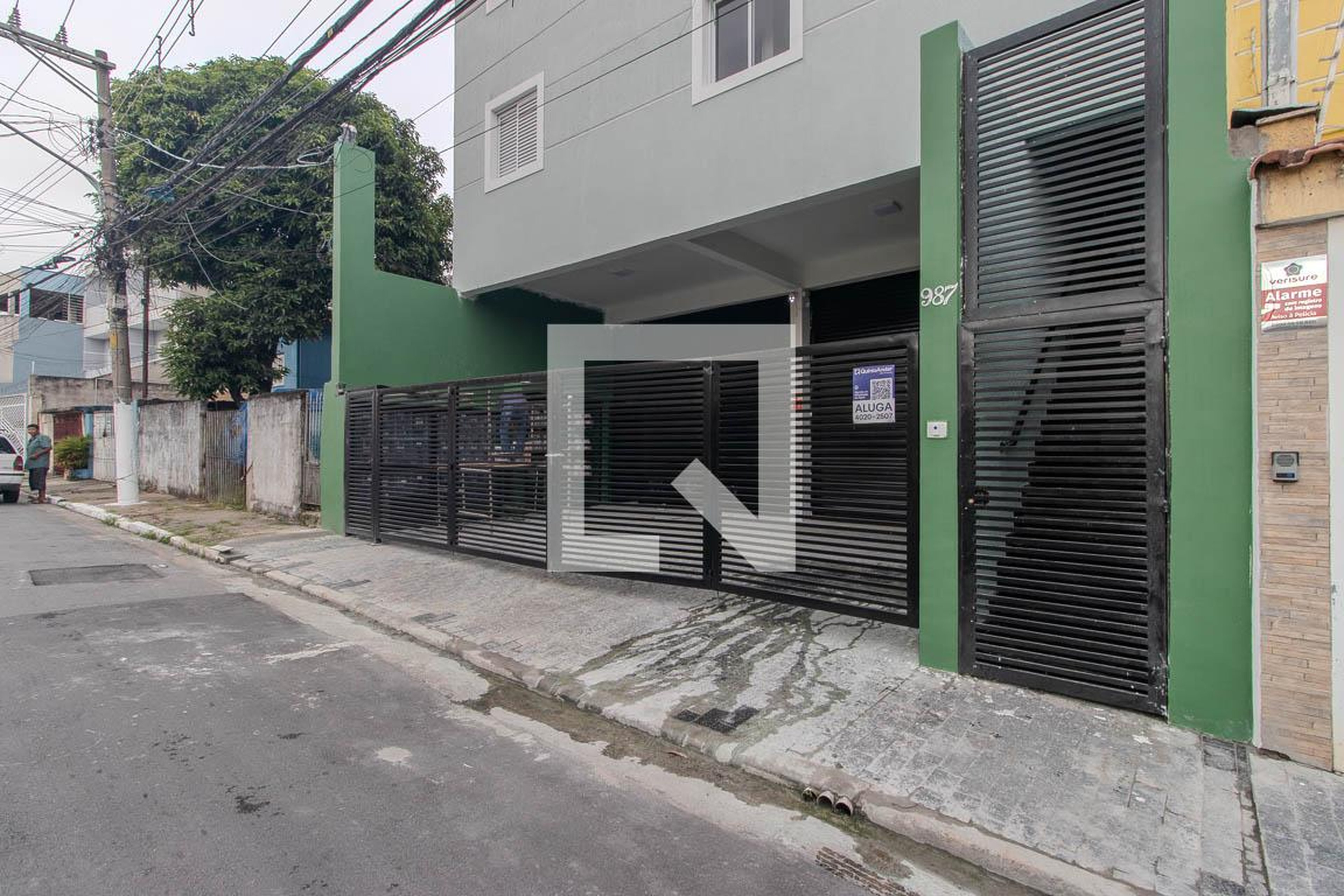 Fachada Condomínio em Rua Kobe, 987