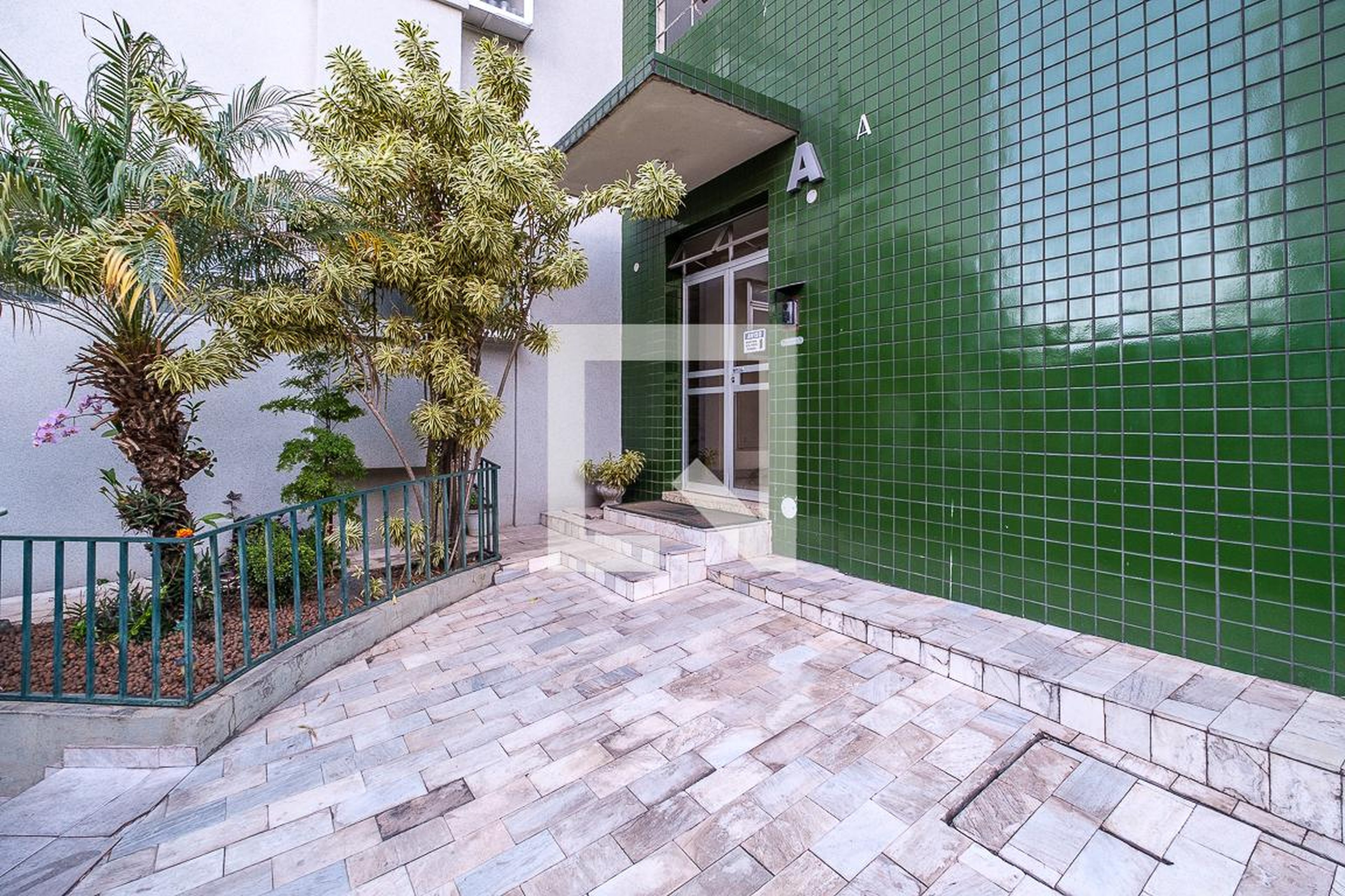 Fachada Edifício C. Habitacional Pouso Alegre