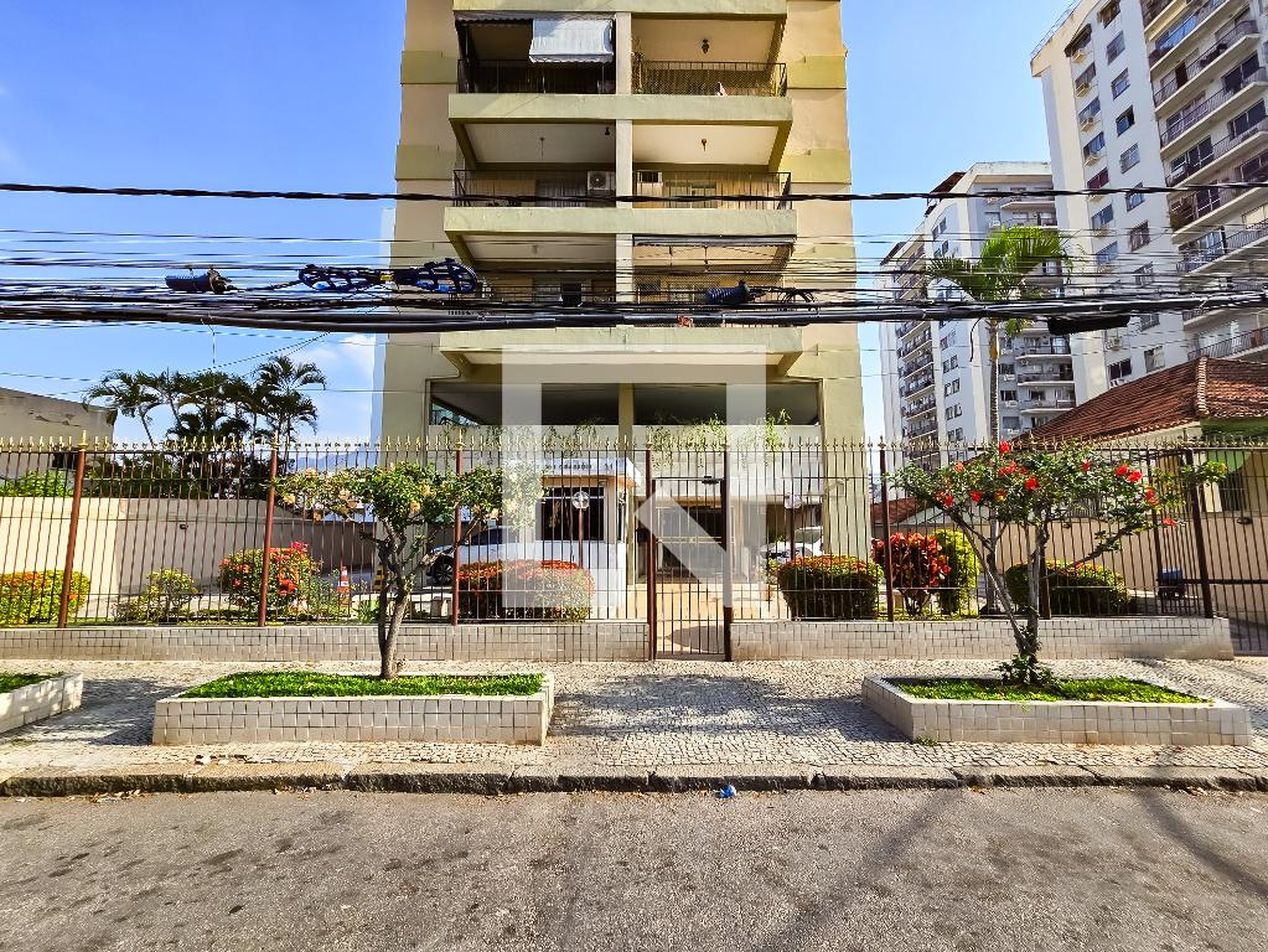 Fachada Edifício Bosque dos Girassóis