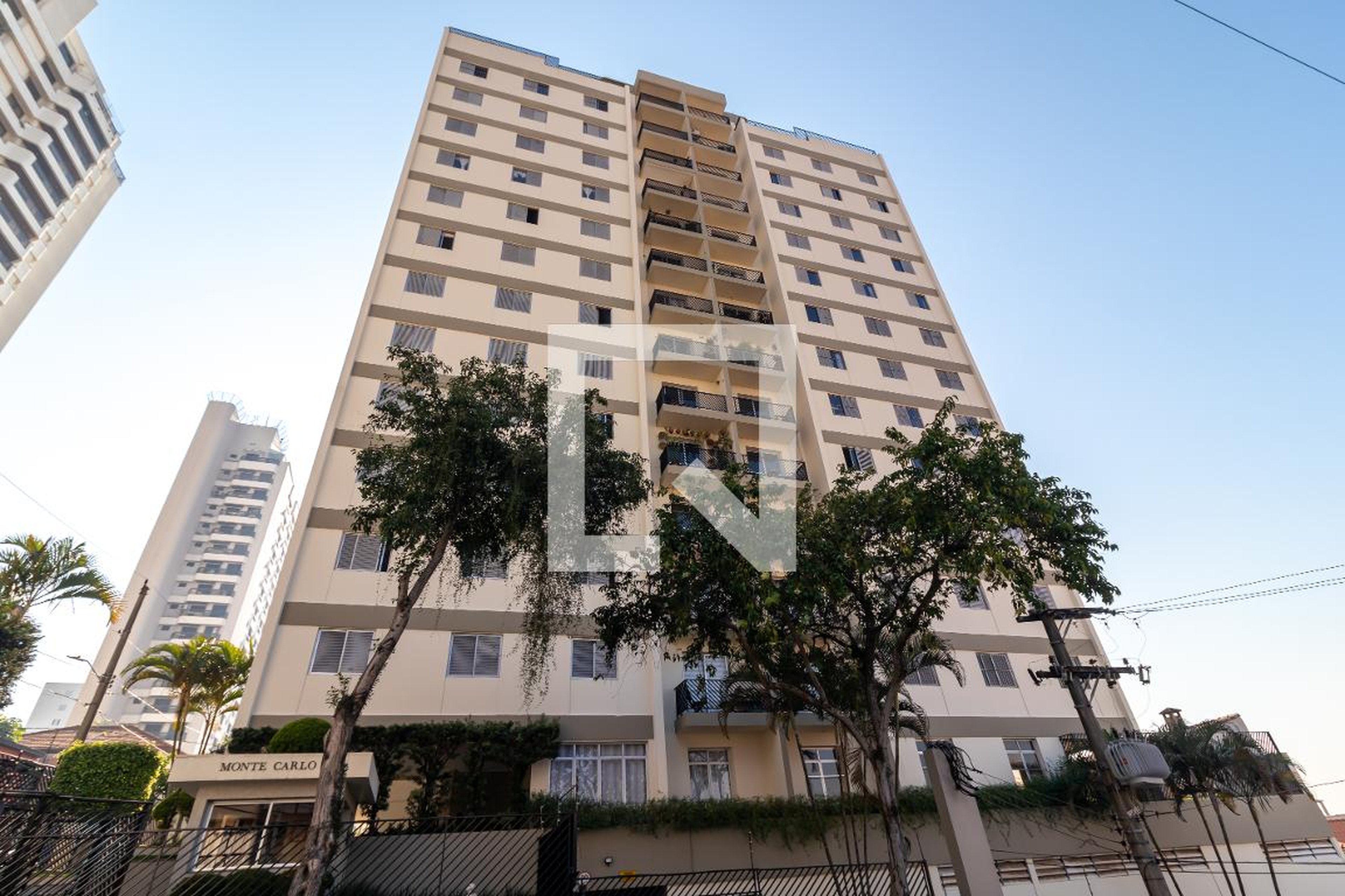 Fachada do Prédio Condomínio Monte Carlo