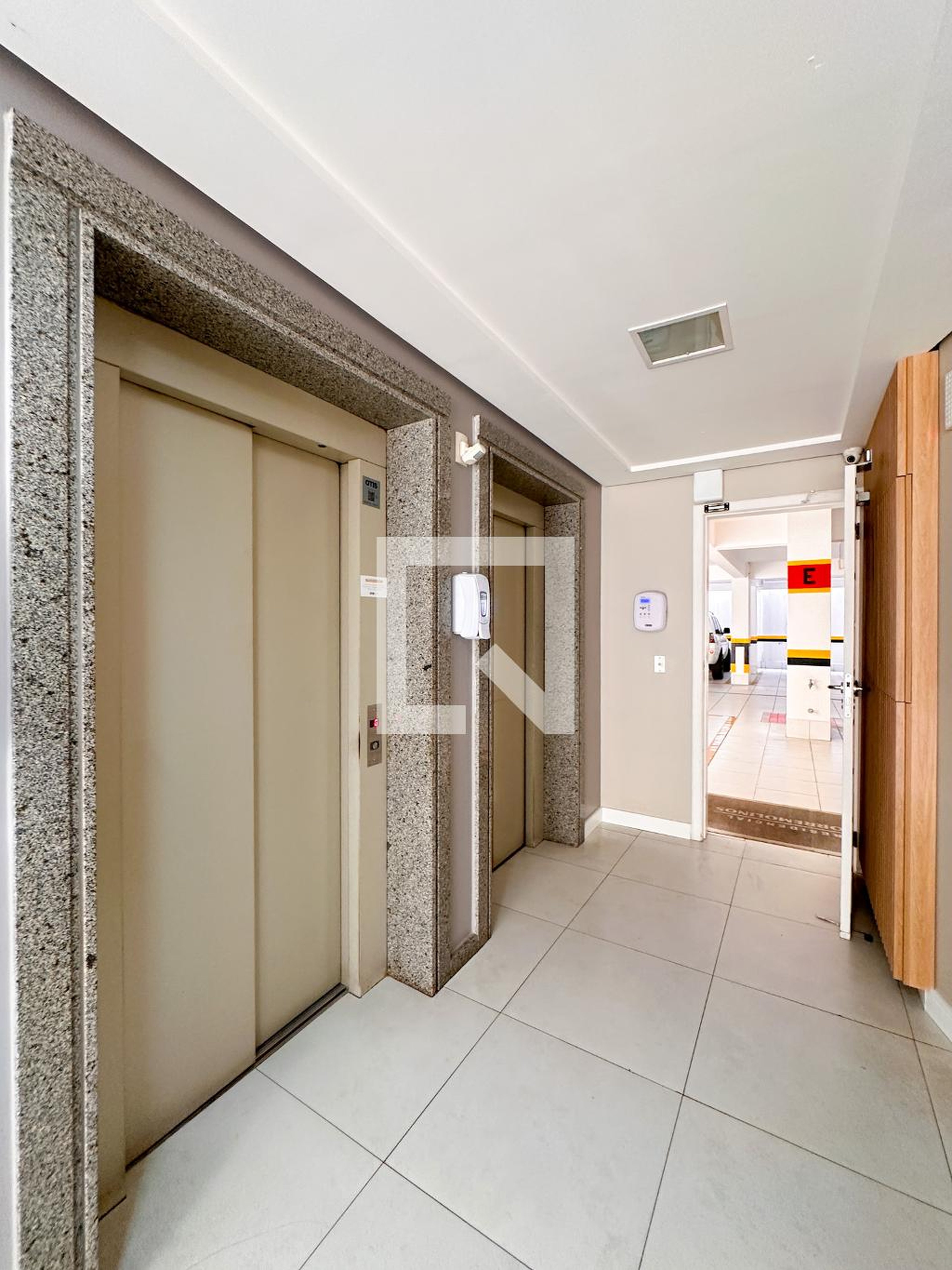 Hall de entrada - Residencial Torremolinos