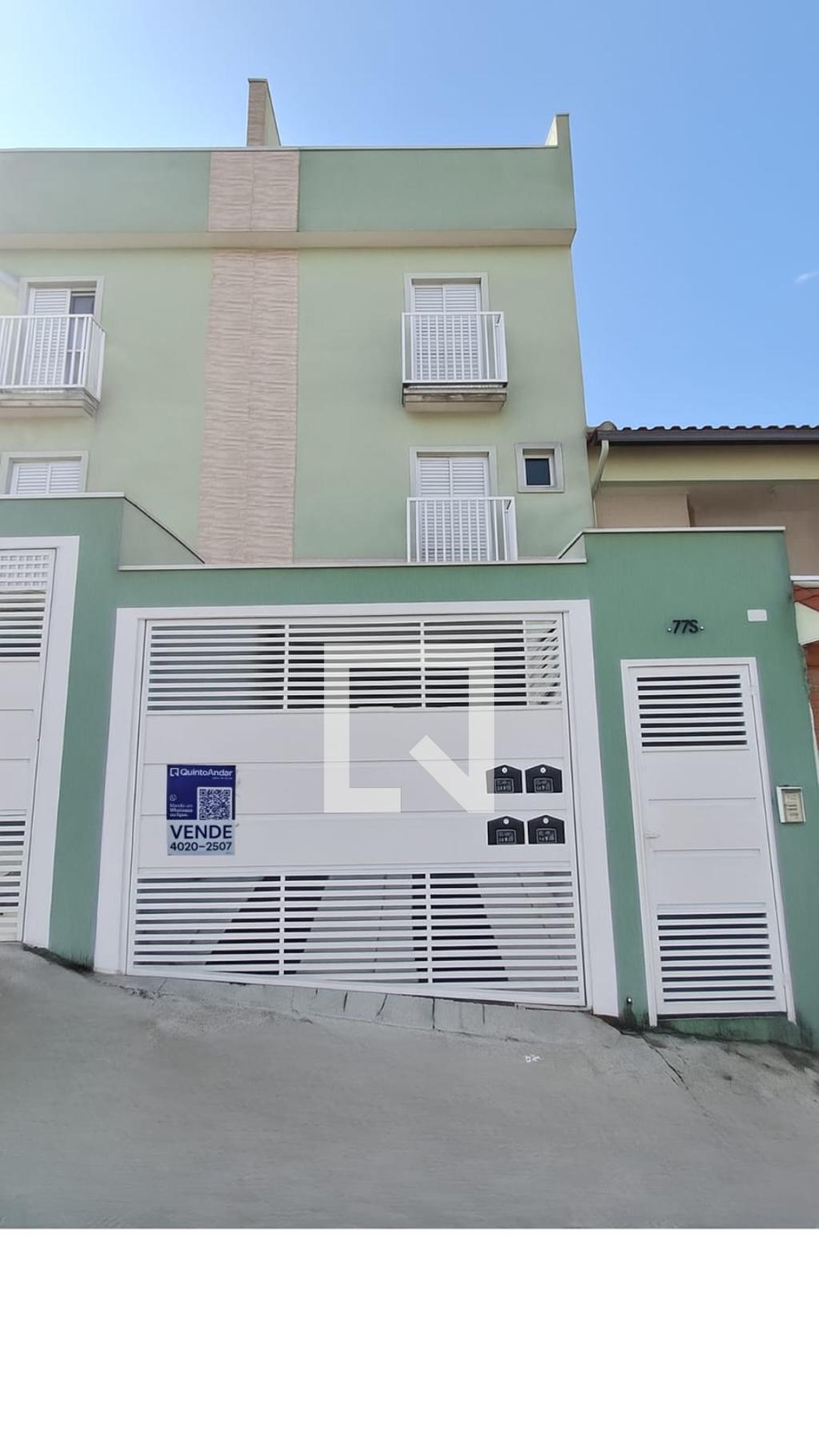 Fachada Condomínio em Rua Tunísia, 775