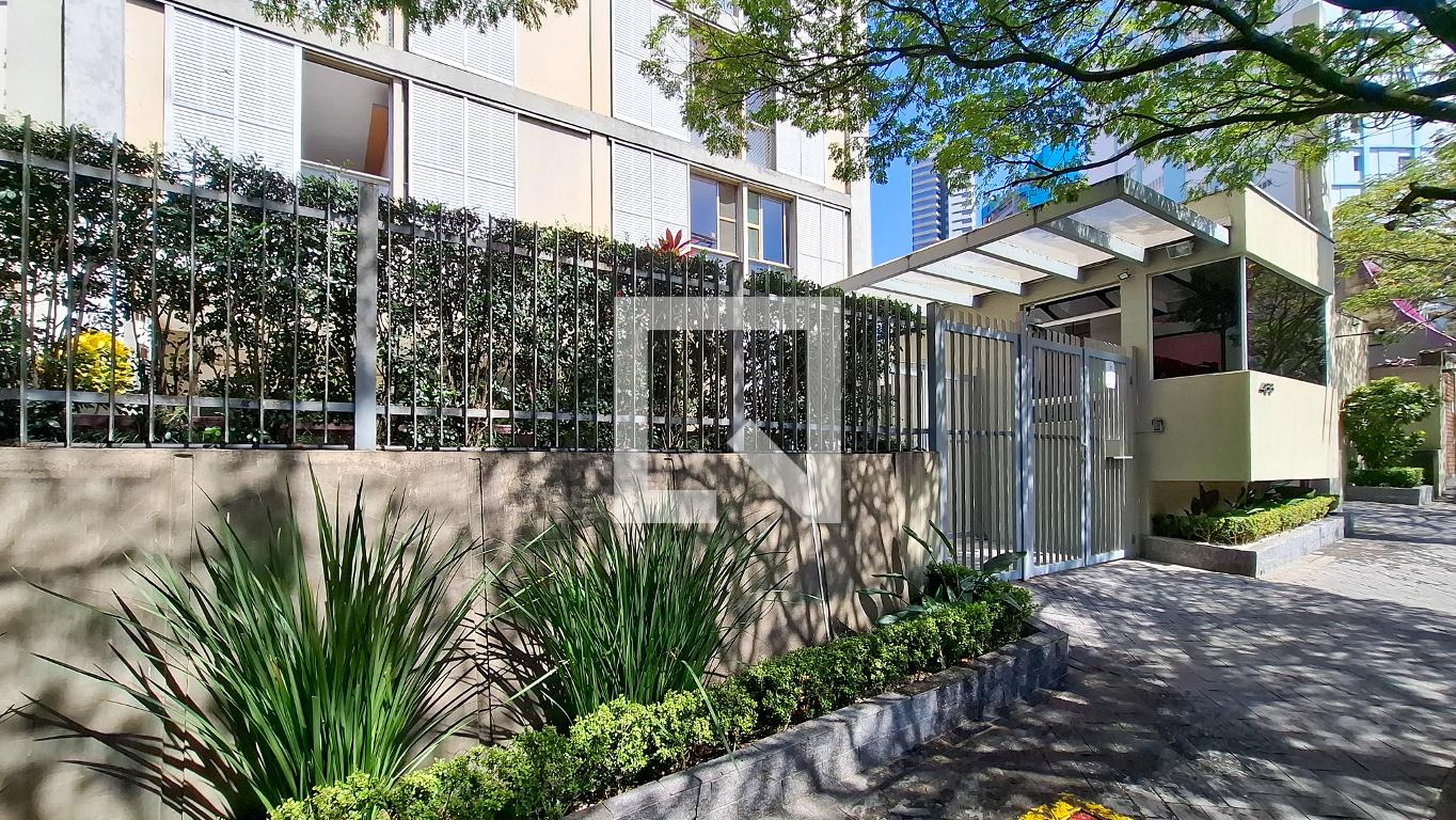 Fachada do Prédio Condomínio Perequê