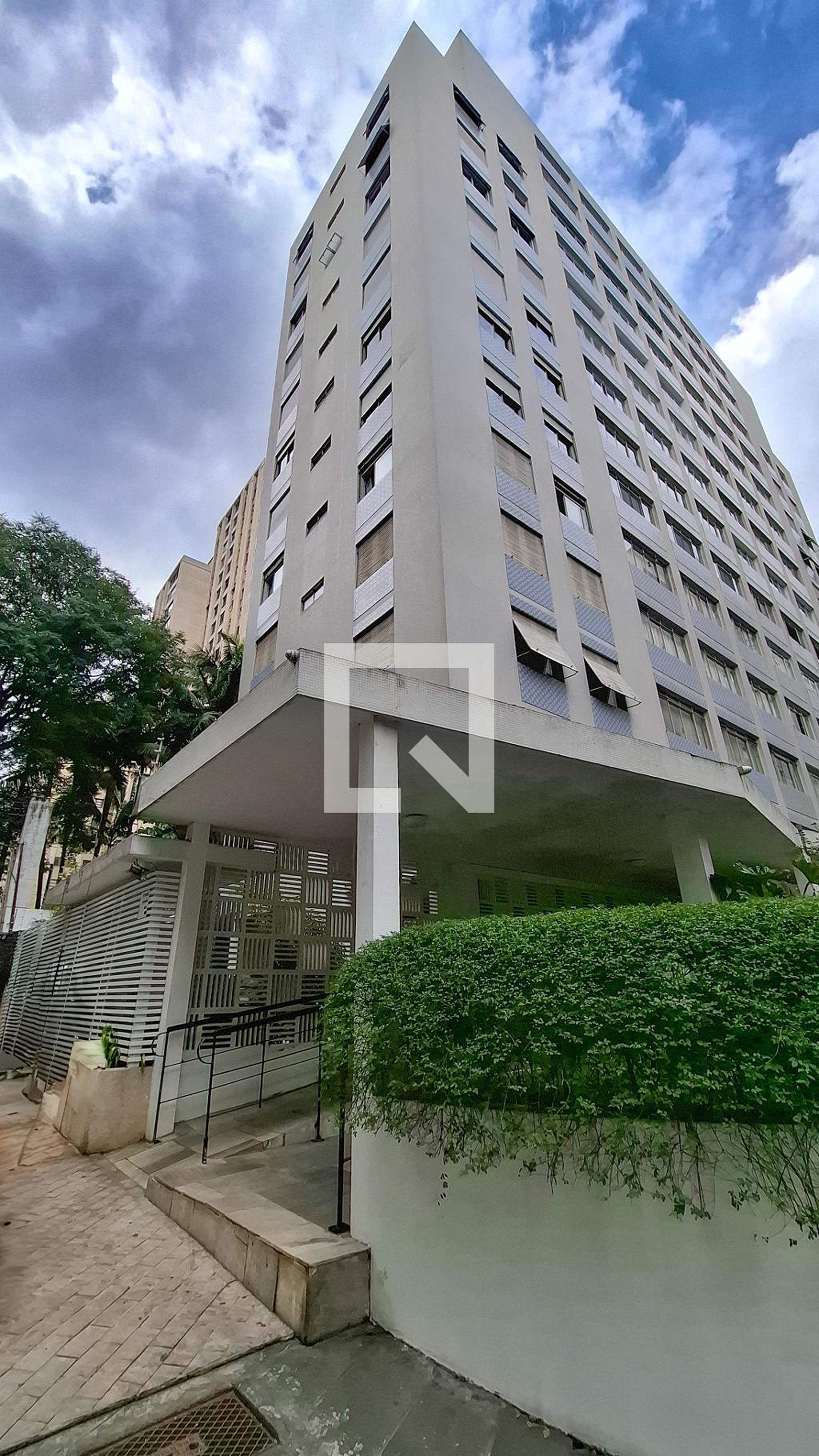 Fachada do Prédio Edifício Garça e Colina