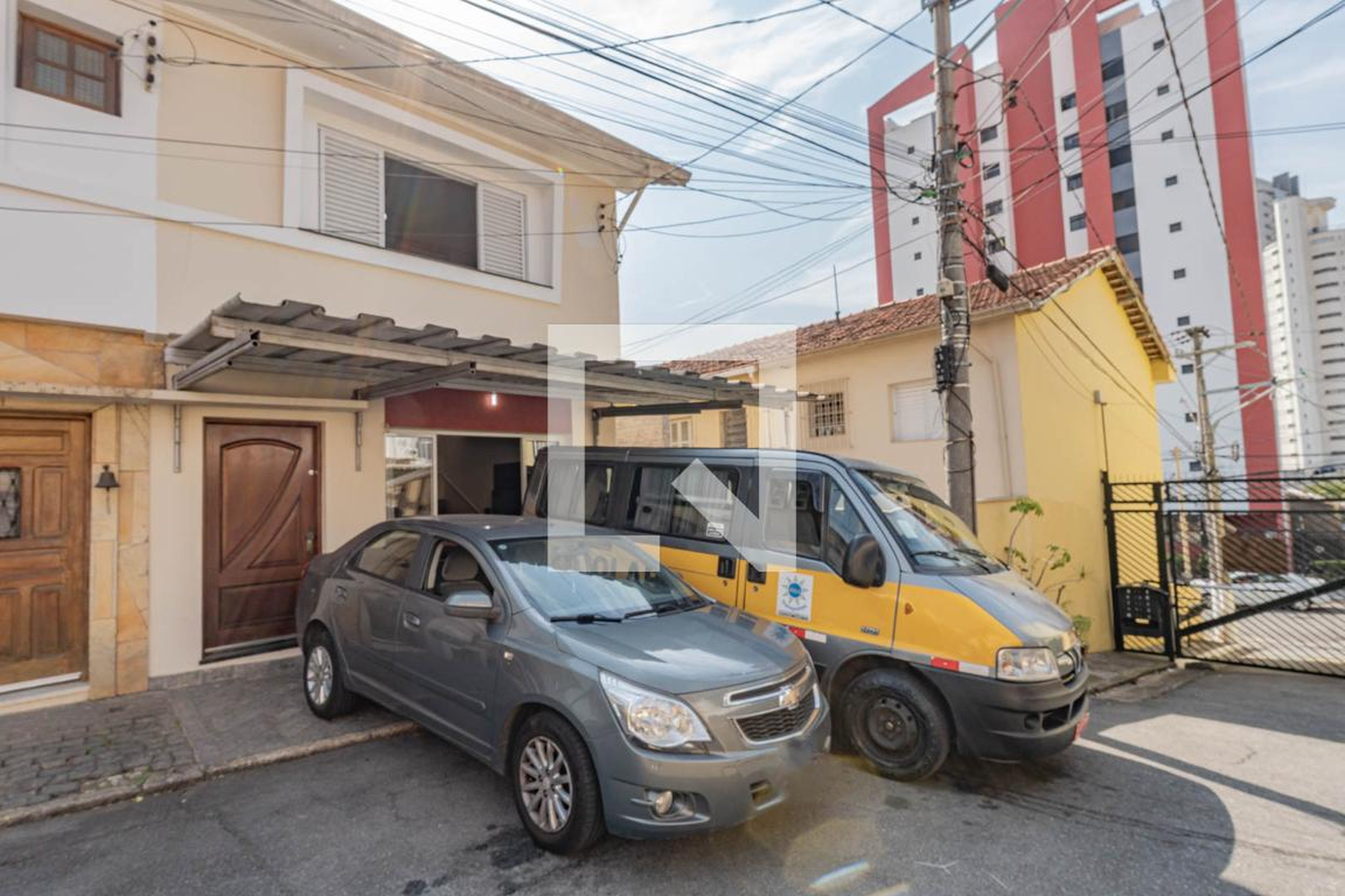 Fachada Condomínio em Avenida Itaboraí, 1294