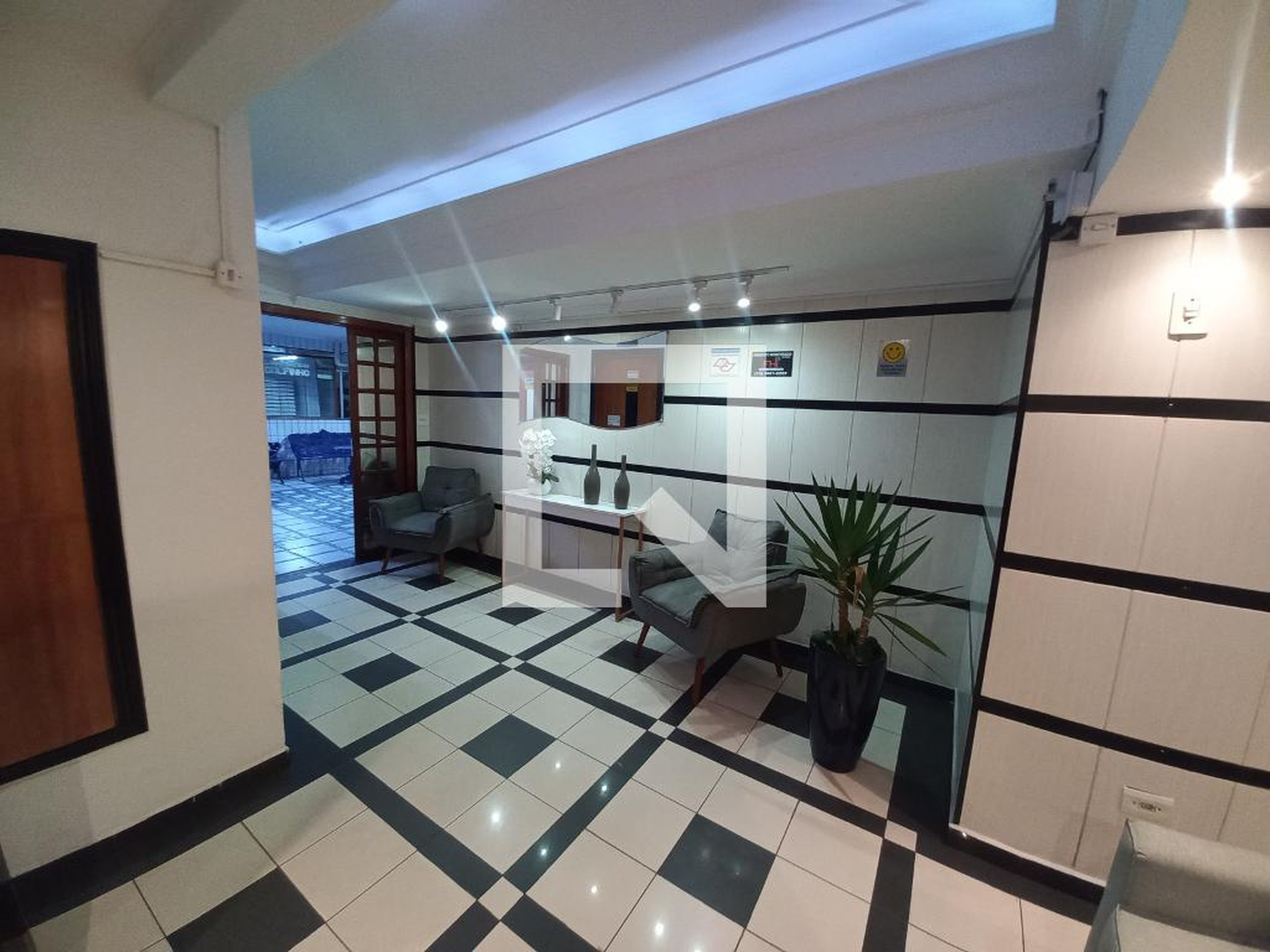 Hall social - Edifício Golfinho