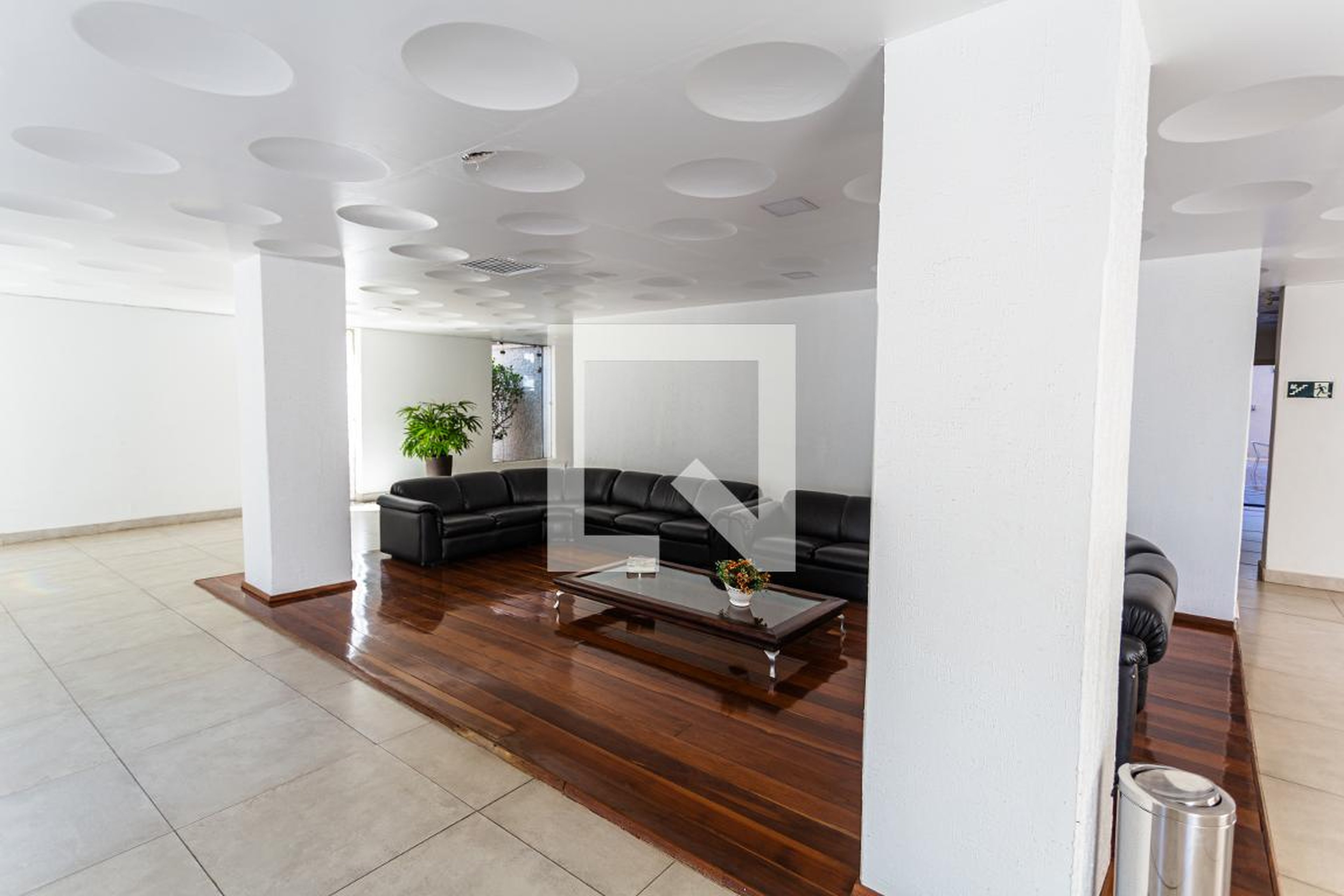 Hall de entrada - Edifício Maria Rachel