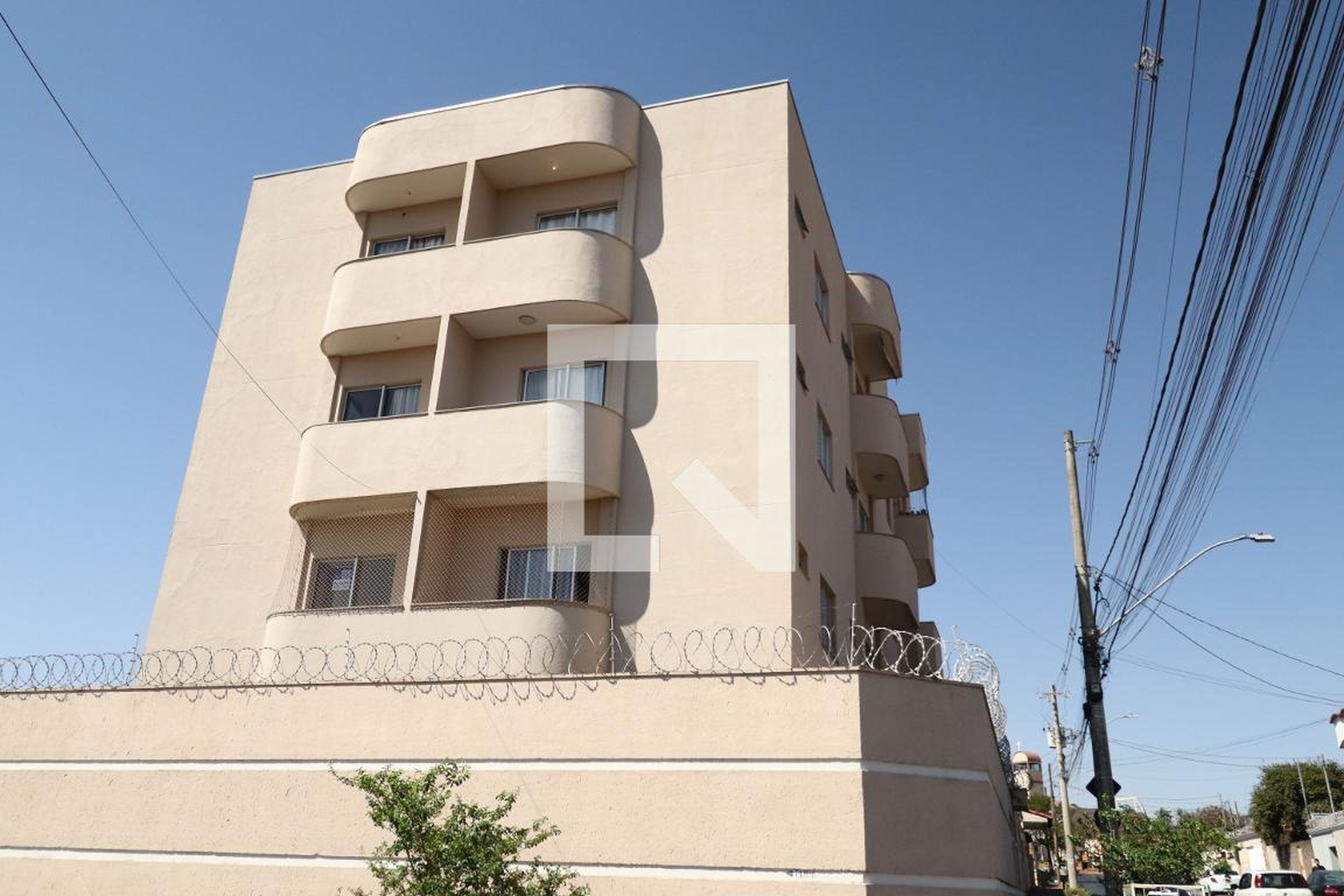 Fachada Condomínio em Rua Nilo Peçanha, 543