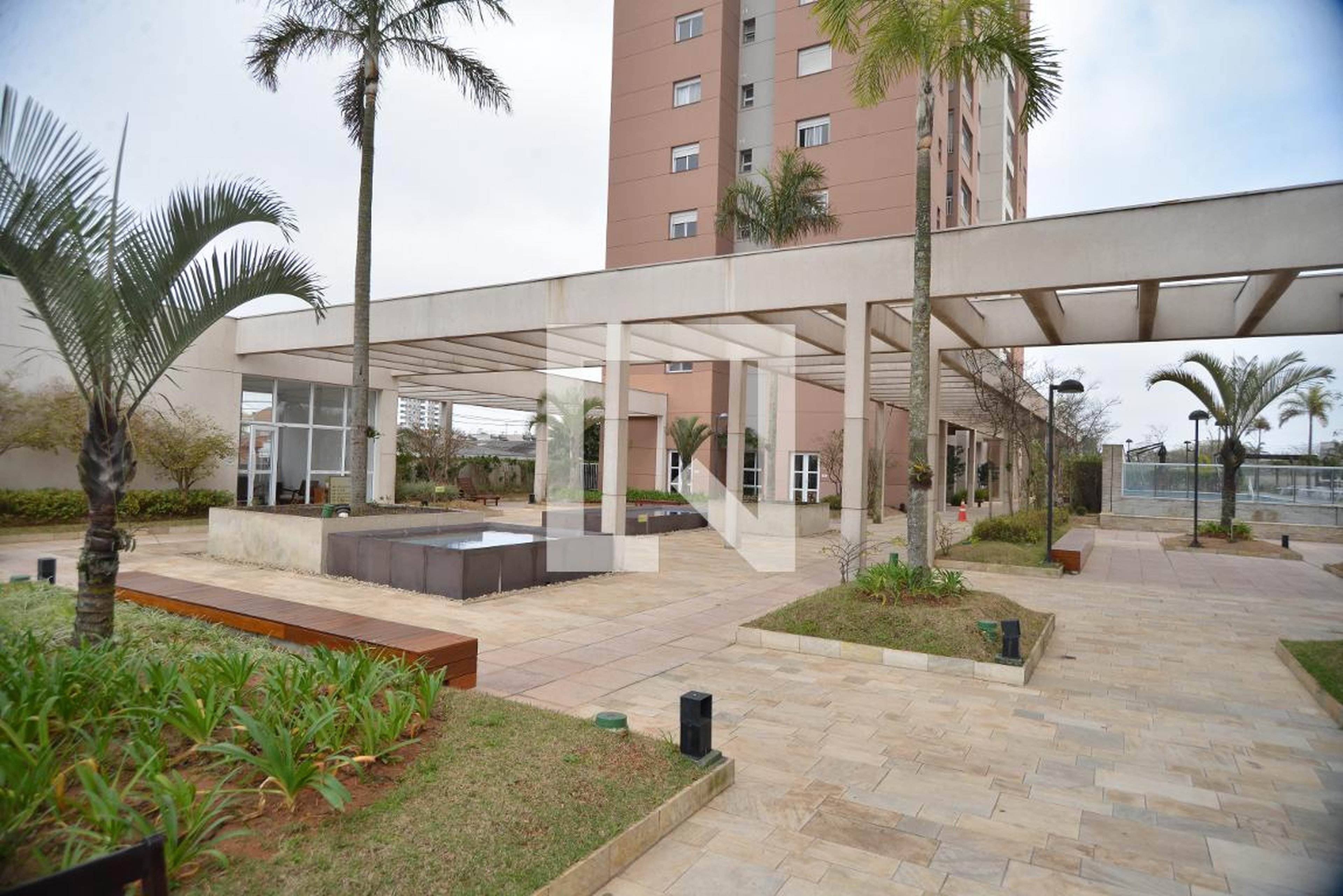 Fachada Condomínio Century Plaza Residence