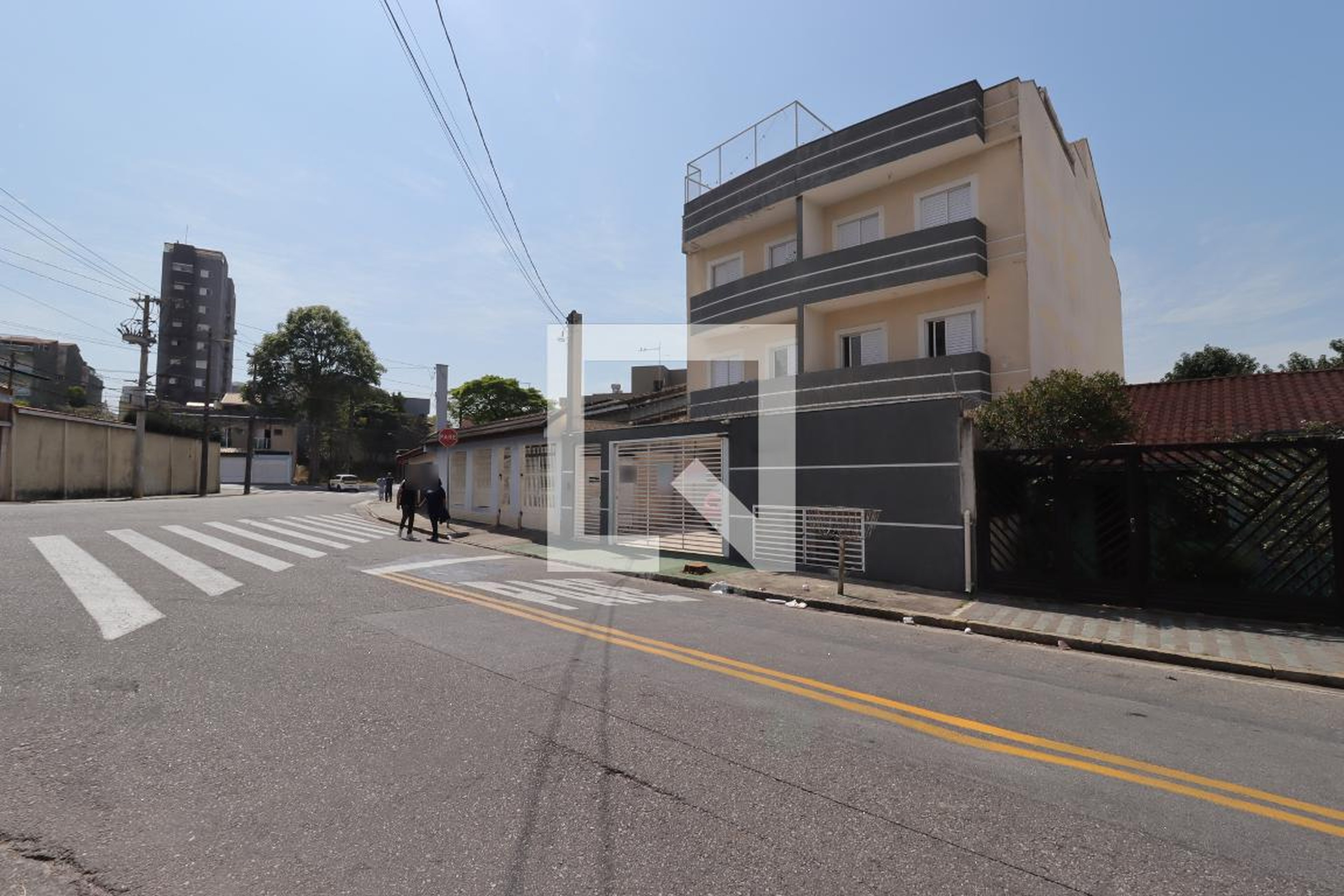 Fachada Condomínio em Rua dos Capuchinhos, 442