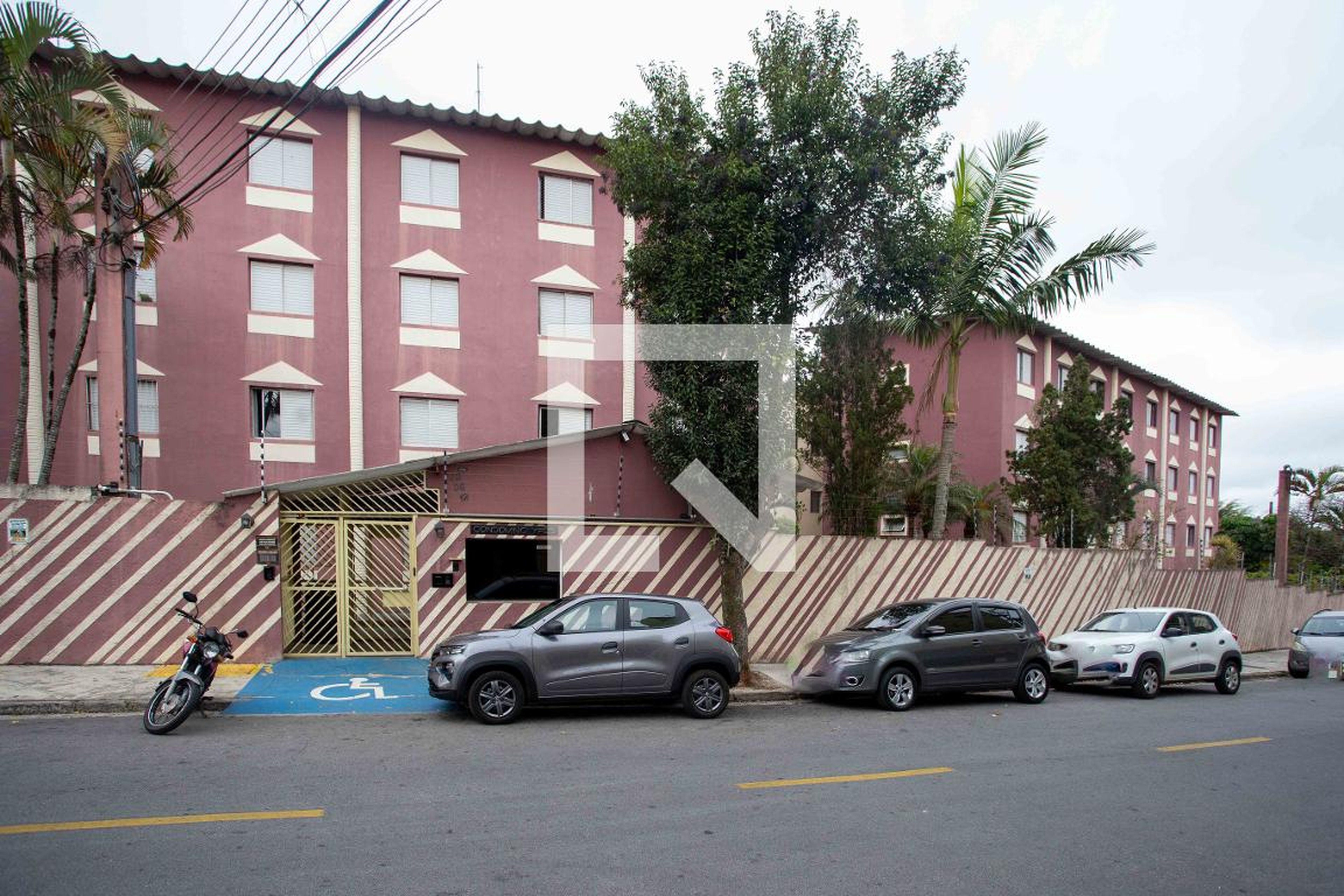 Fachada do condomínio Residencial Ypes