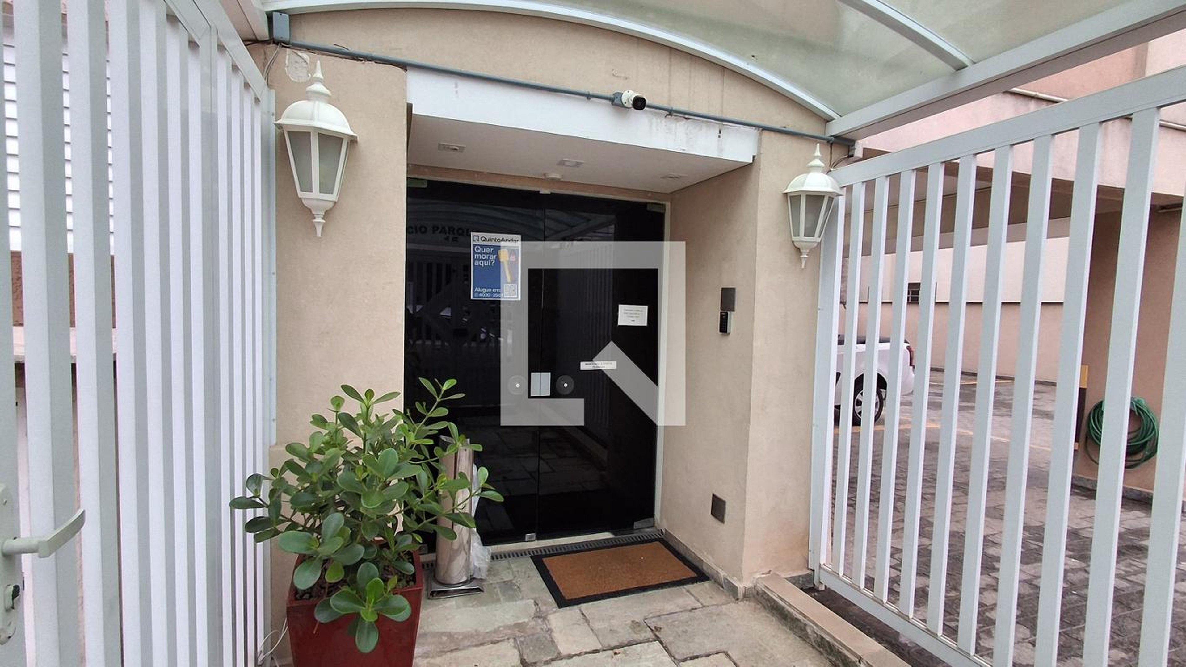 Fachada Condomínio Parque Banff