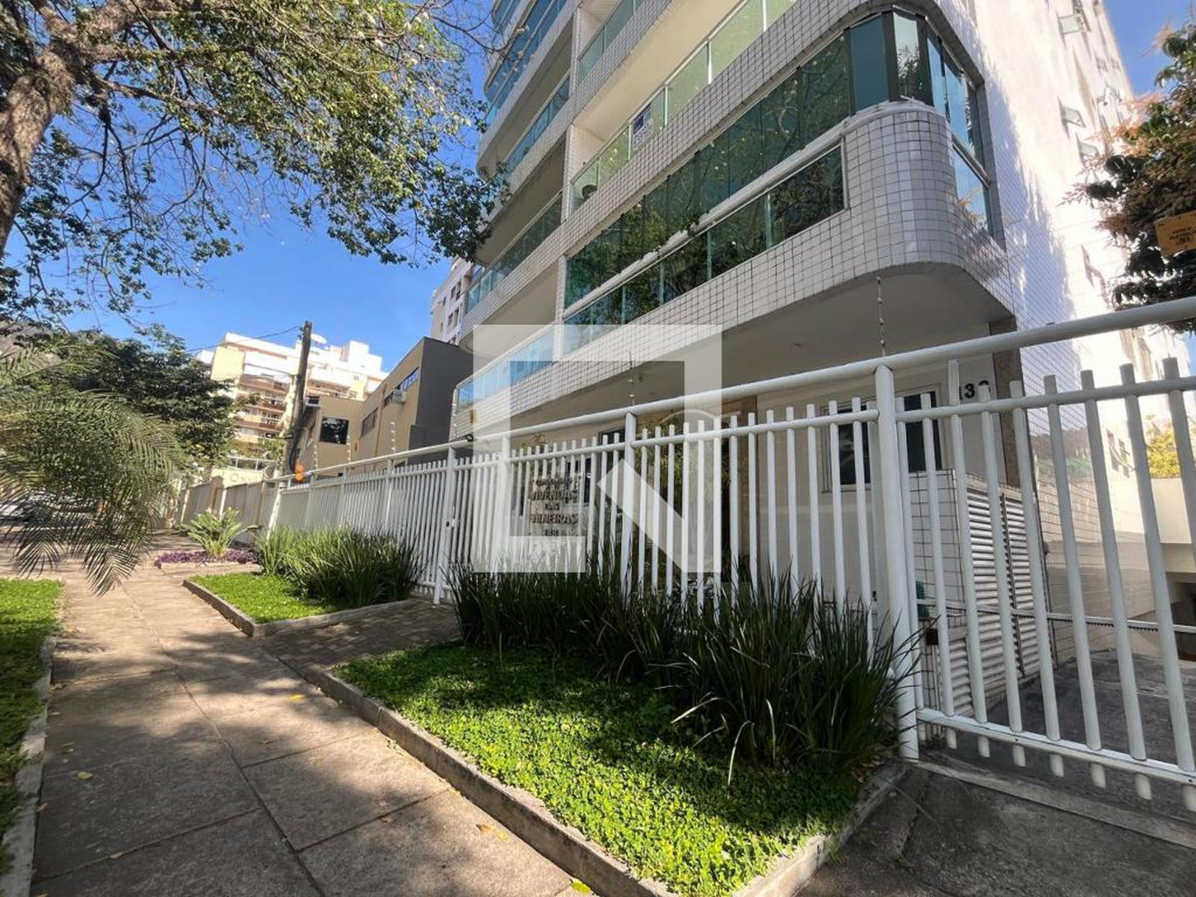 Fachada Condomínio Vivenda das Paineiras