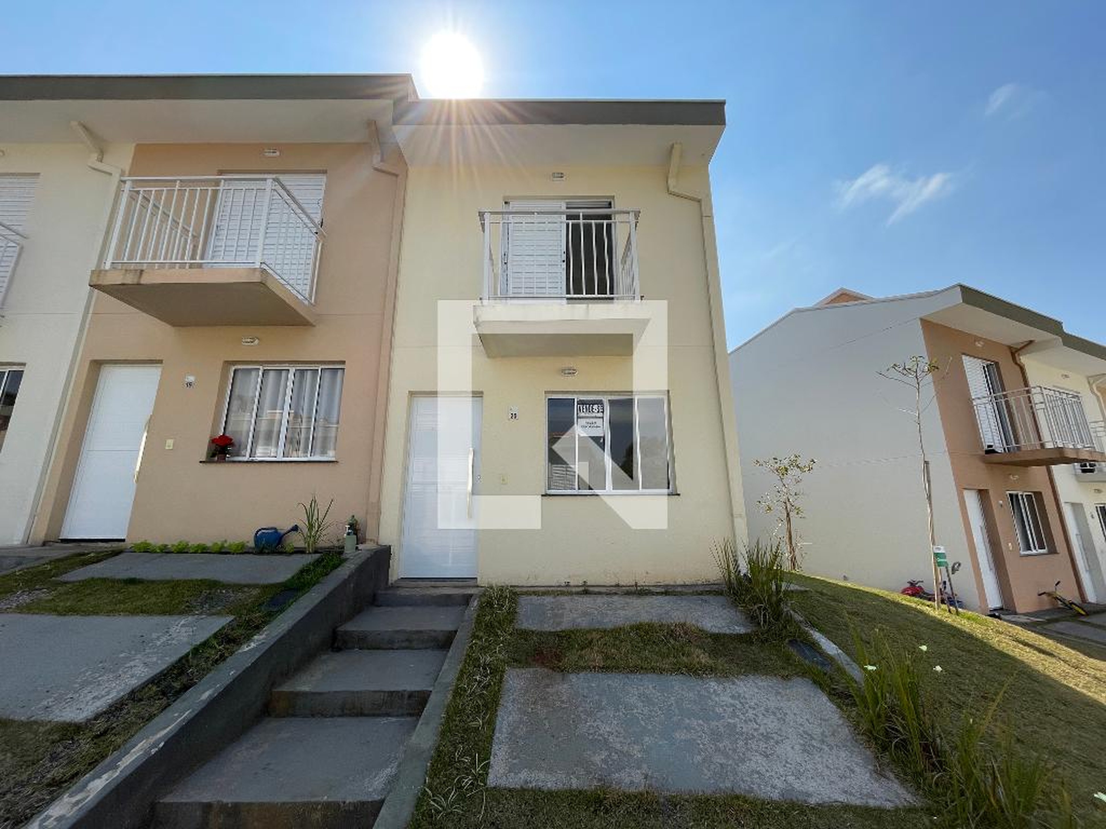 Fachada Condomínio em Rua Azul, 190