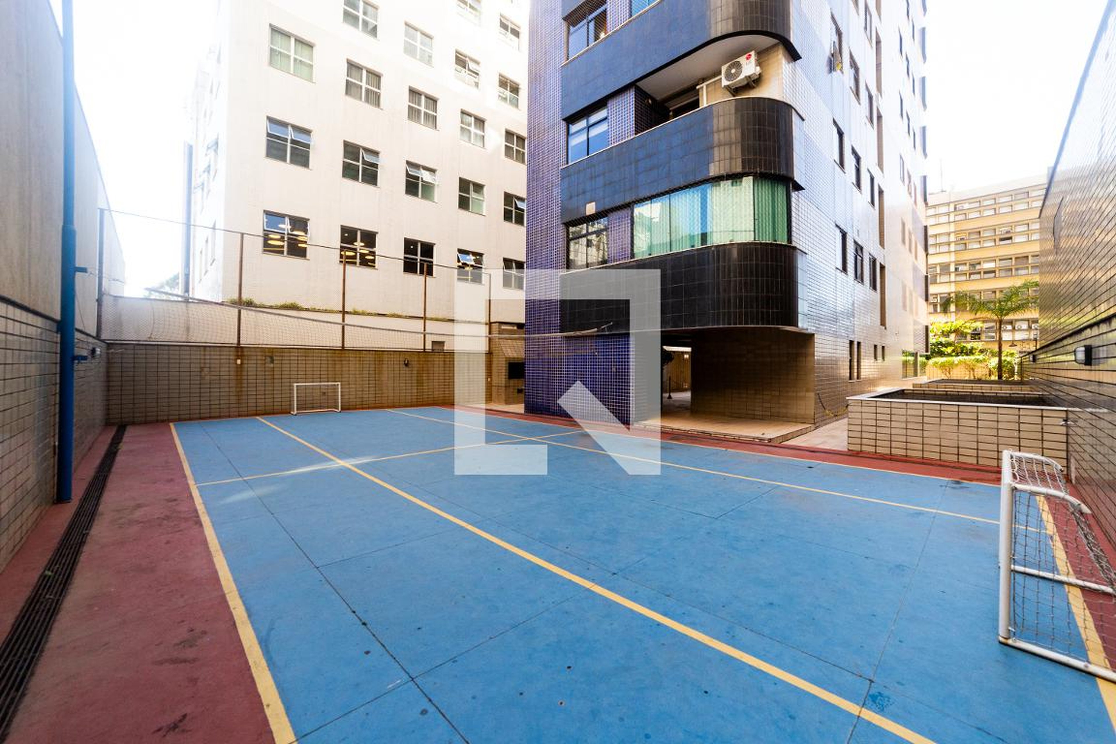 Quadra Esportiva - Sun Flower