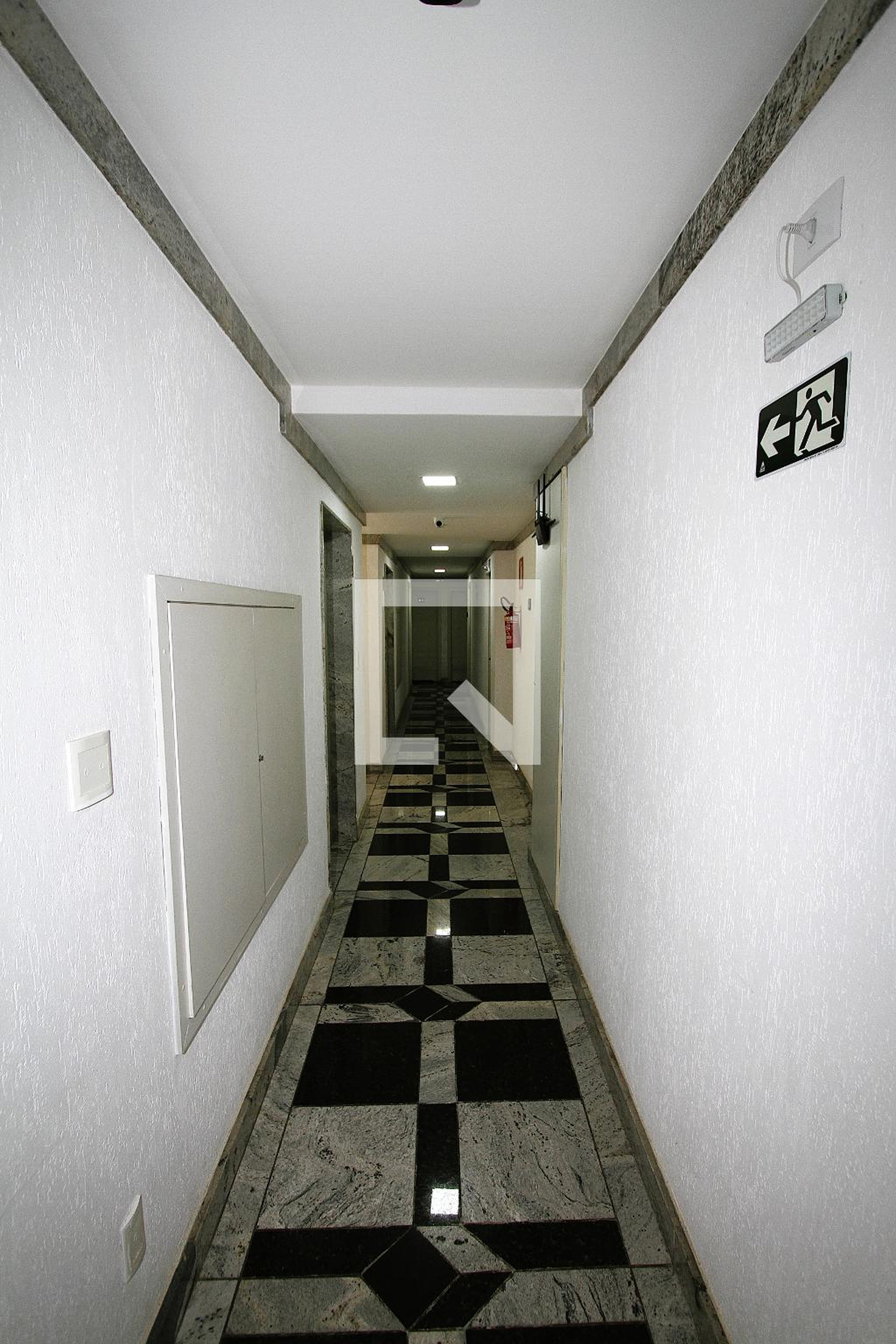 Entrada - Edifício Renoir