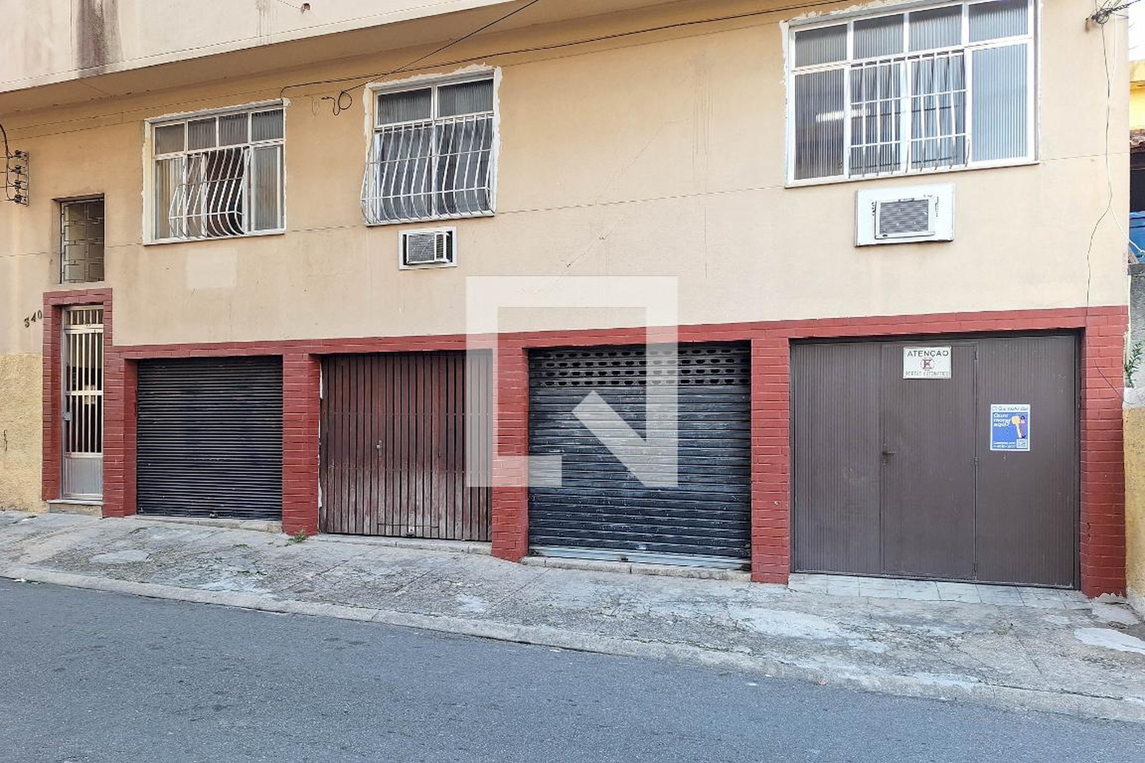 Fachada Condomínio em Rua Doutor Martins Tôrres, 340