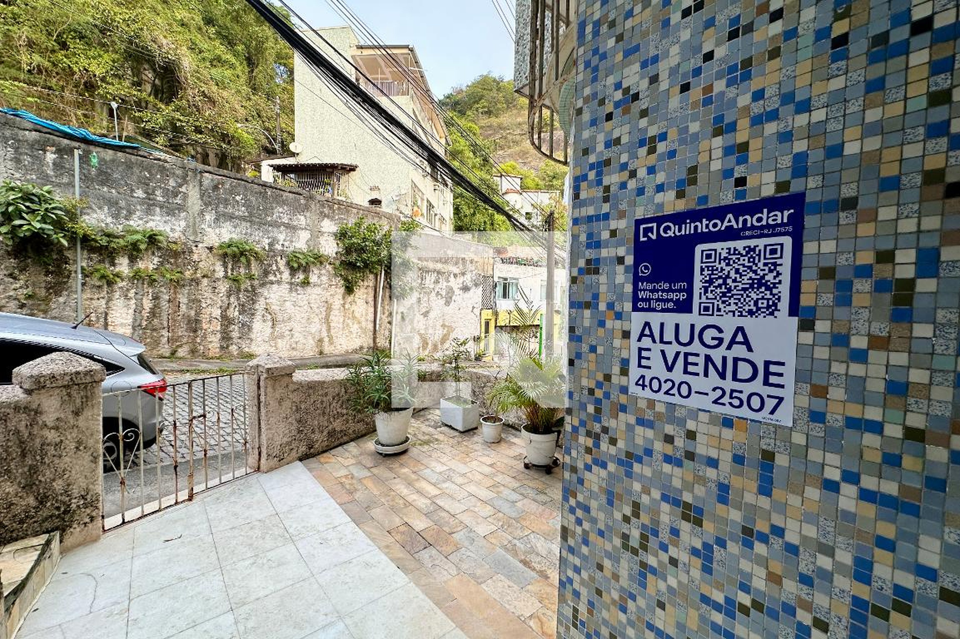 Fachada Condomínio em Rua Belisário Távora, 647