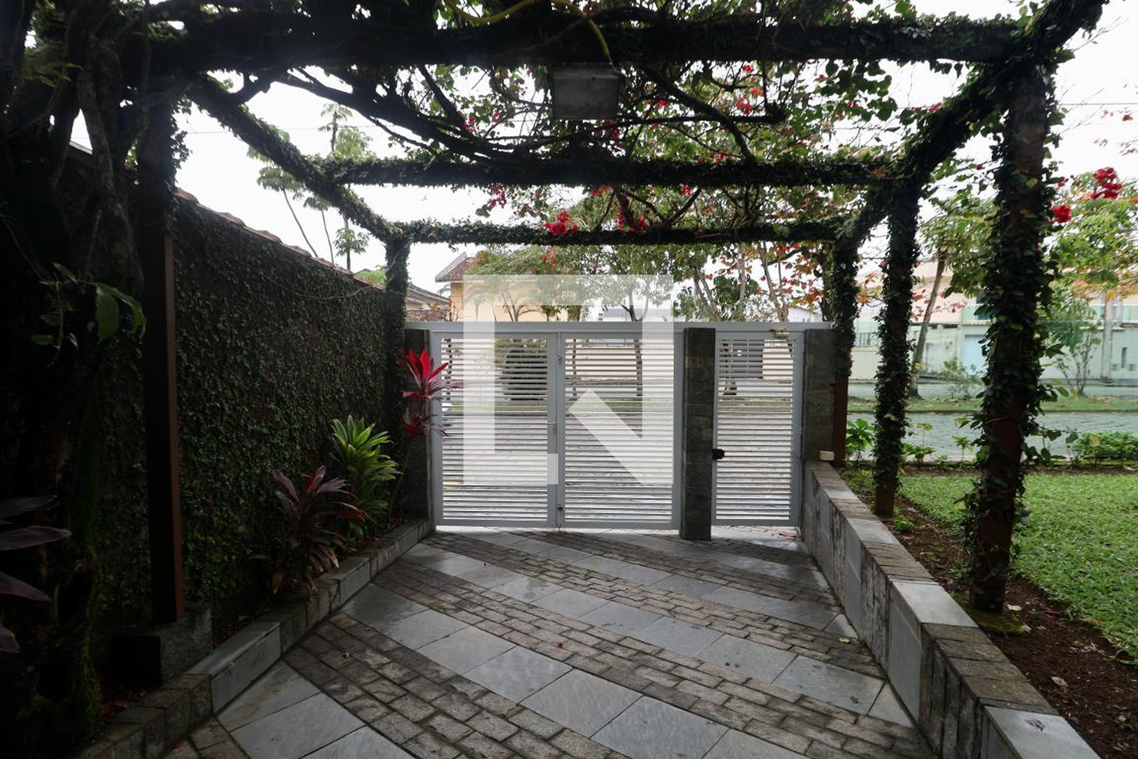 Fachada Condomínio em Avenida do Parque, 55