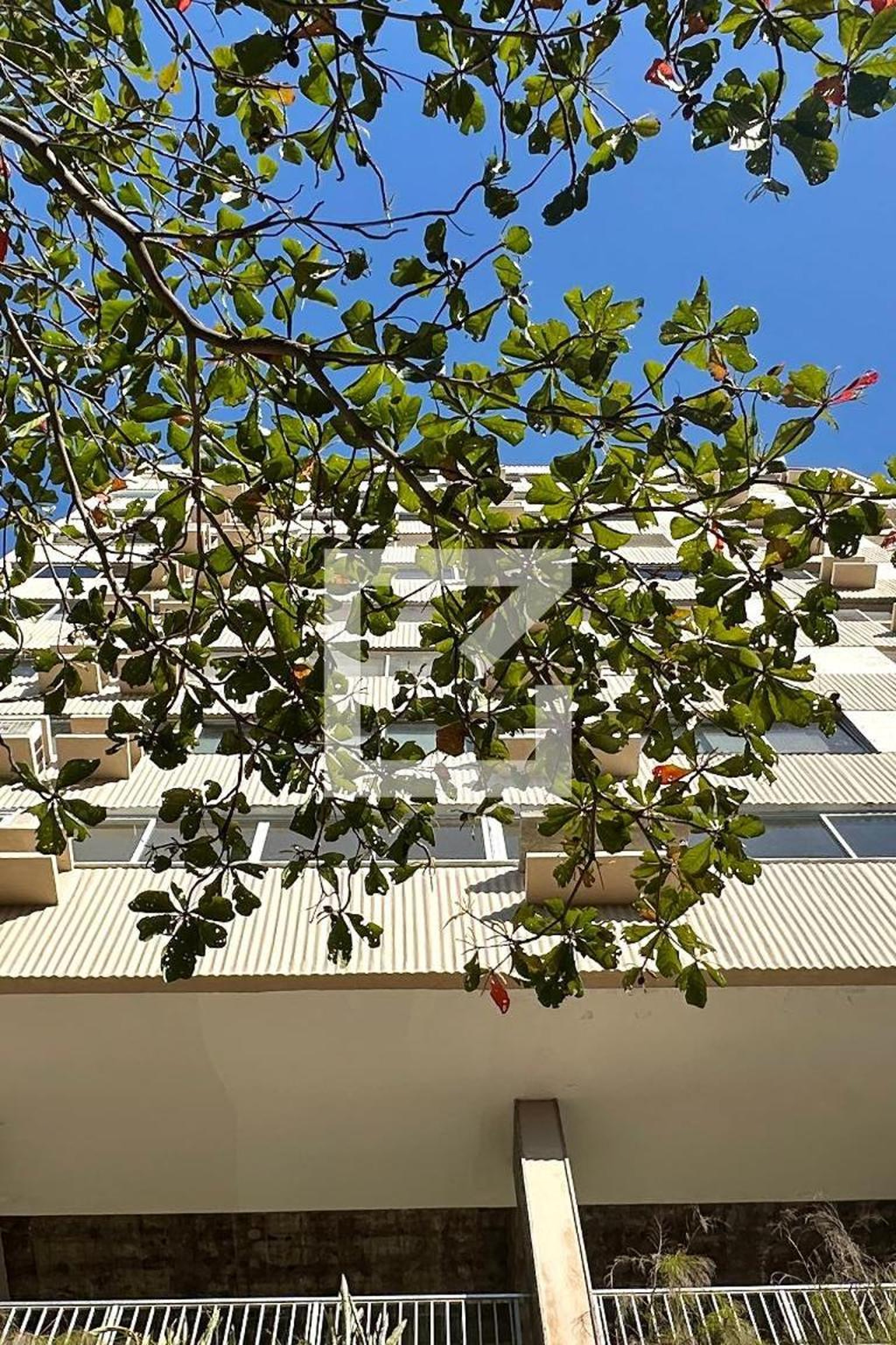 Fachada Edifício Saint Perrier