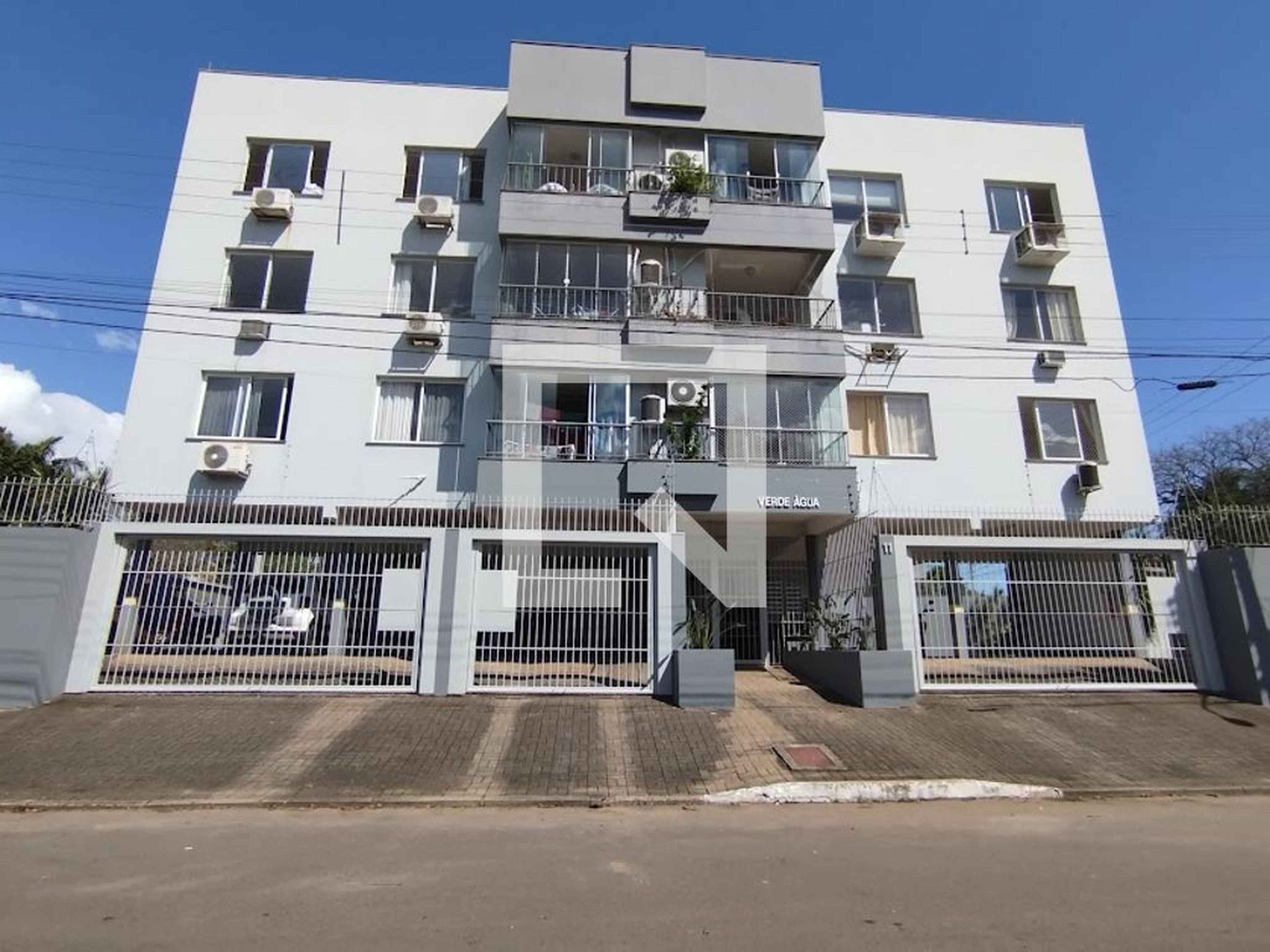 Fachada Condomínio em Rua Saldanha da Gama, 11