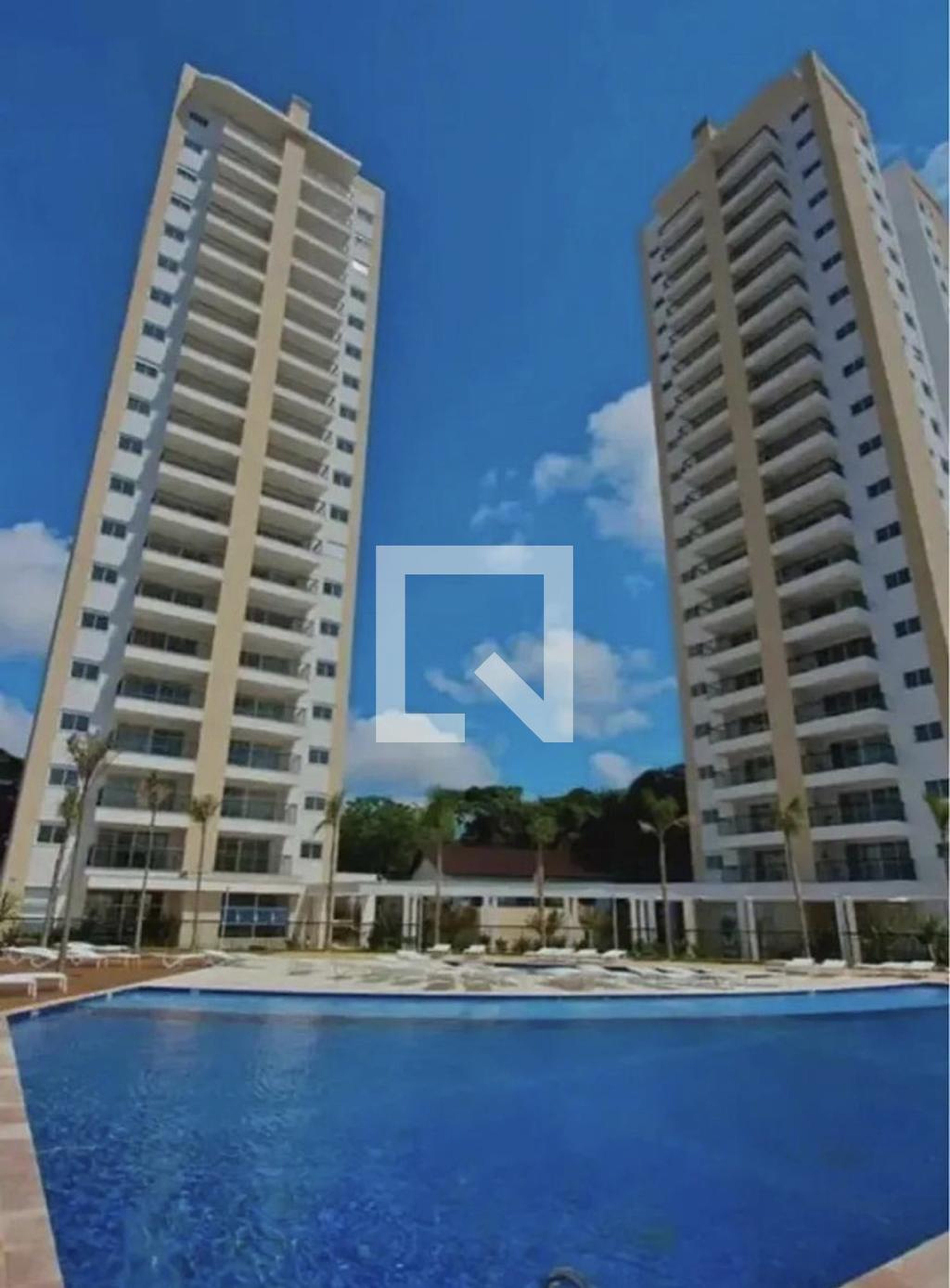 Fachada Condomínio em Avenida Francisco Nóbrega Barbosa, 411