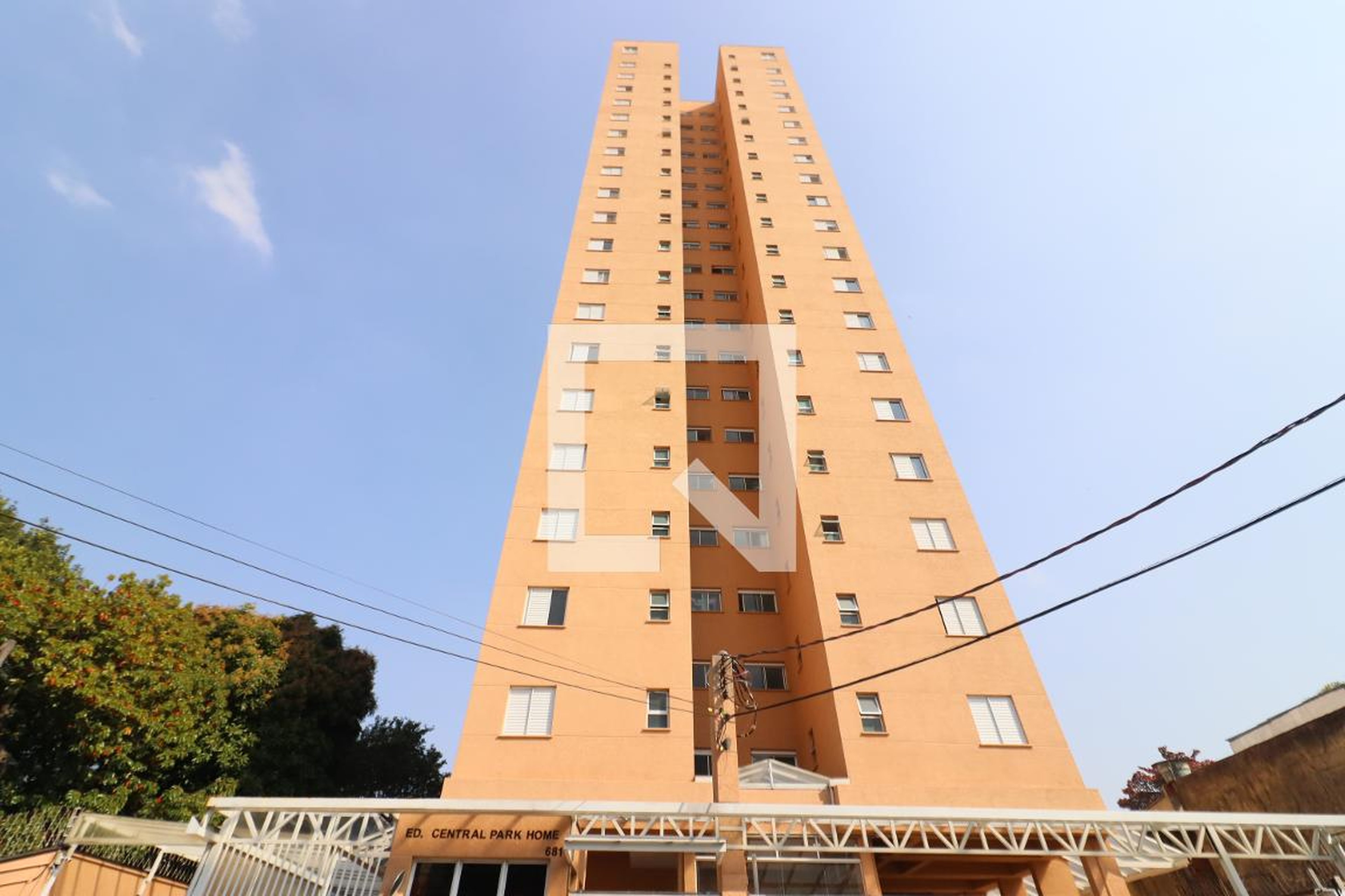 Fachada Condomínio Central Park Home