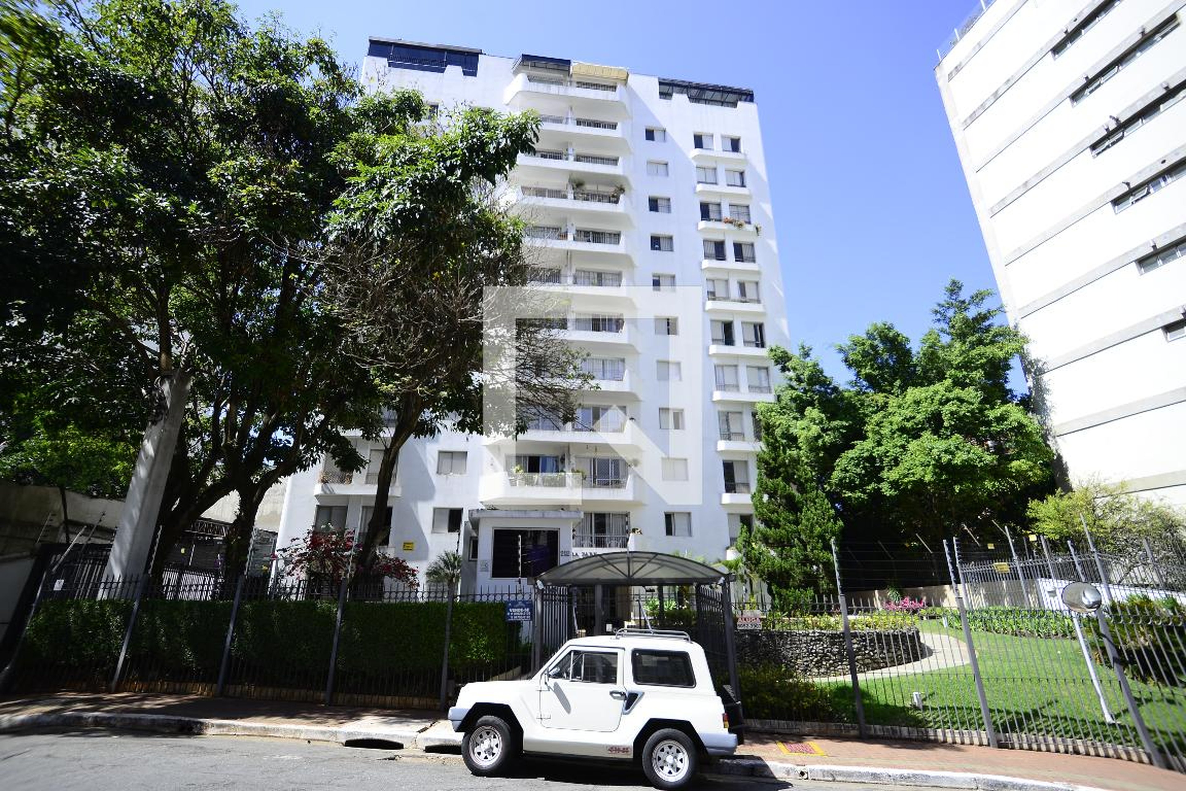 Fachada Condomínio Ibirapuera Park